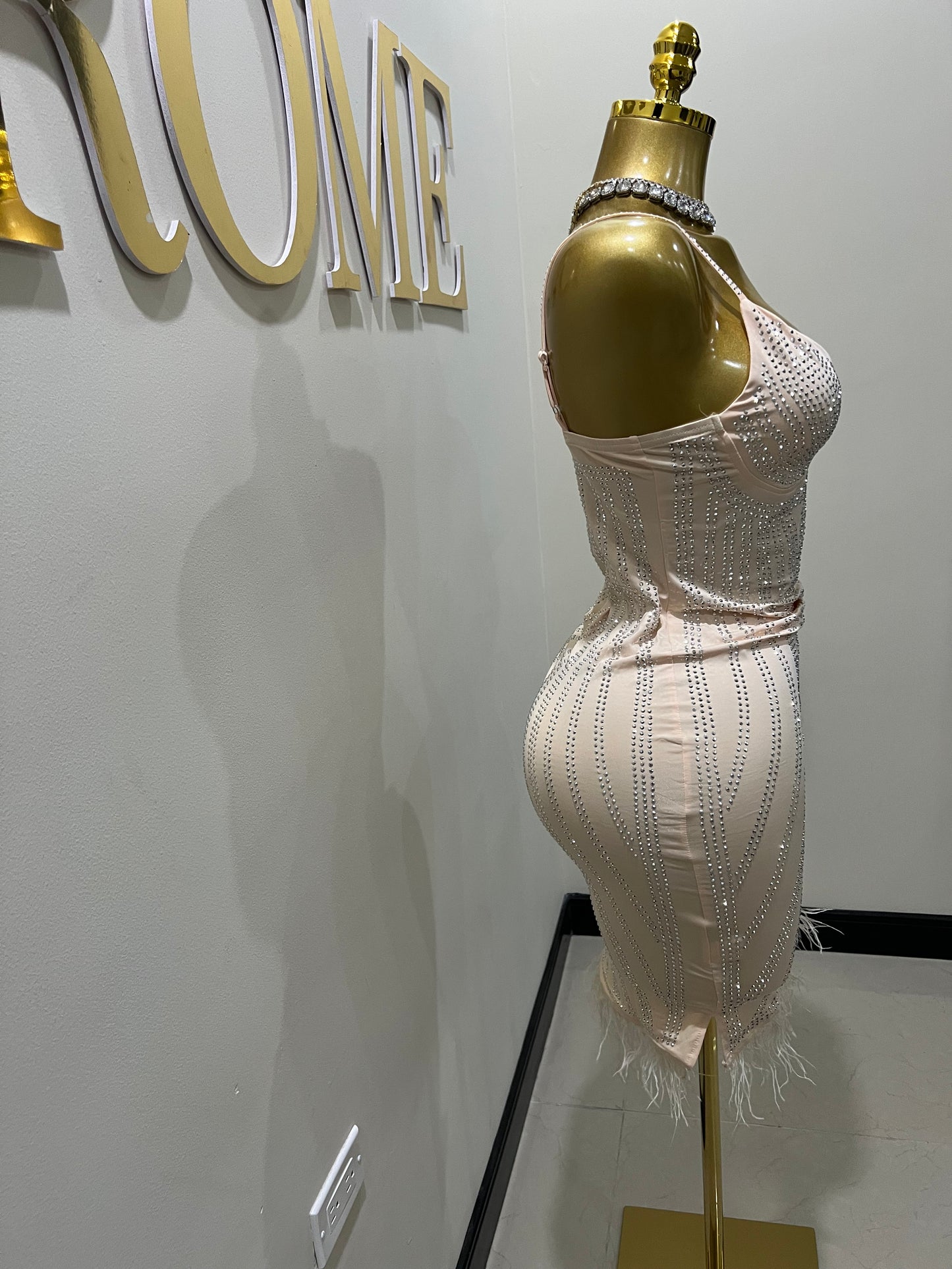 Cherri Vibe Dress (Nude)