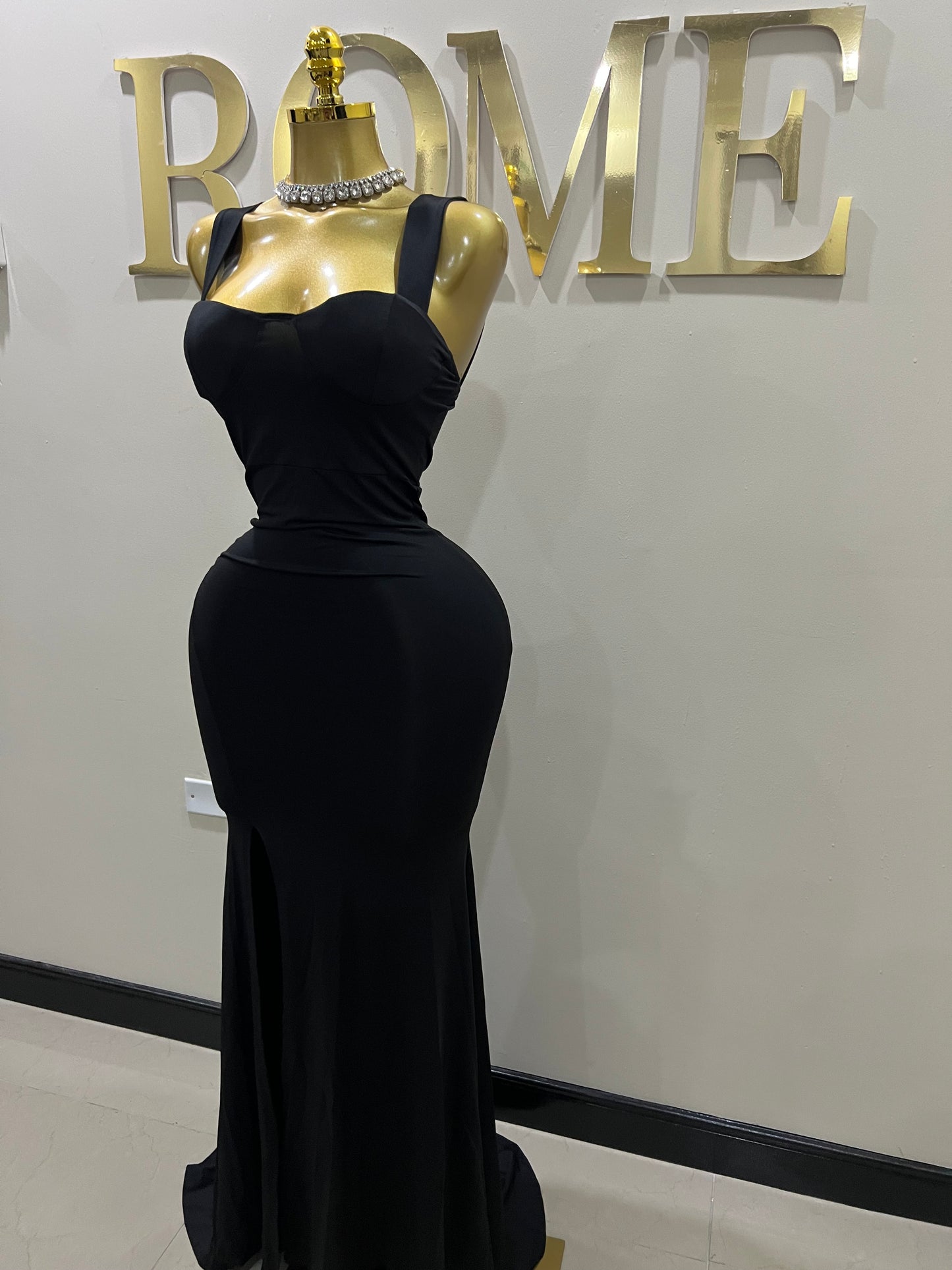 Kerry Ann Train Dress (Black)