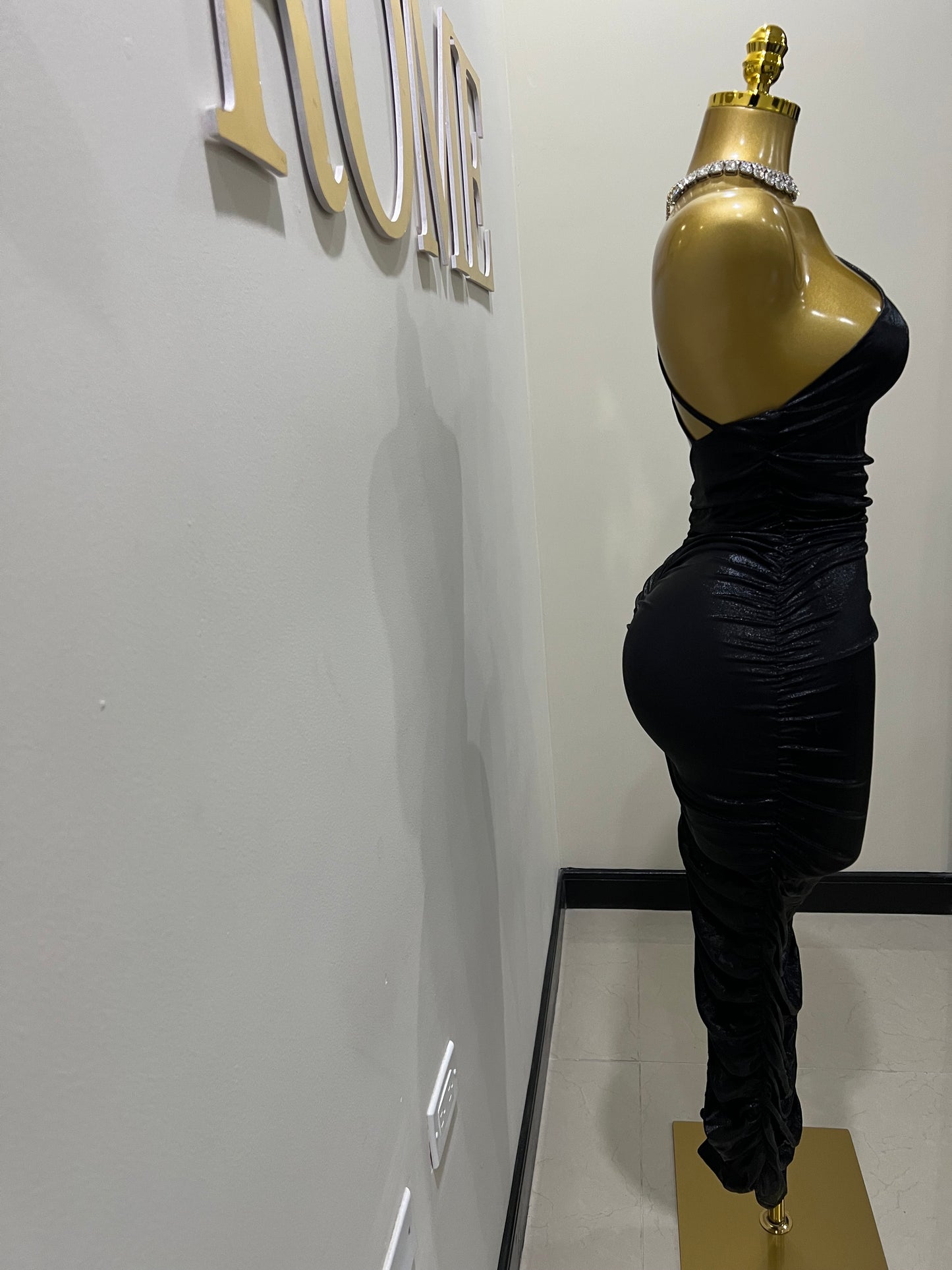 Tessa Moira Rouched Dress (Black)