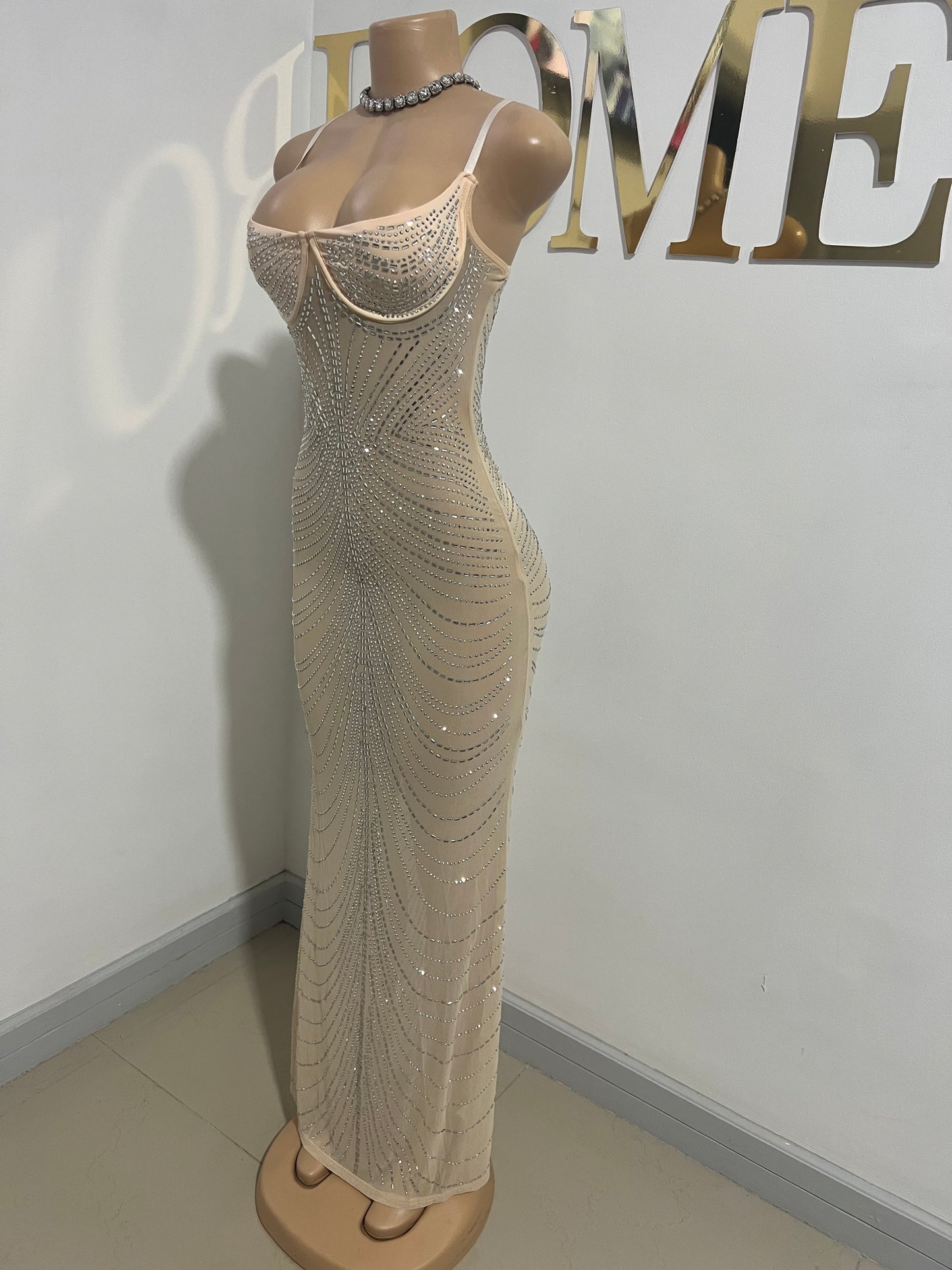 Gianna Medusa Dress (Nude)