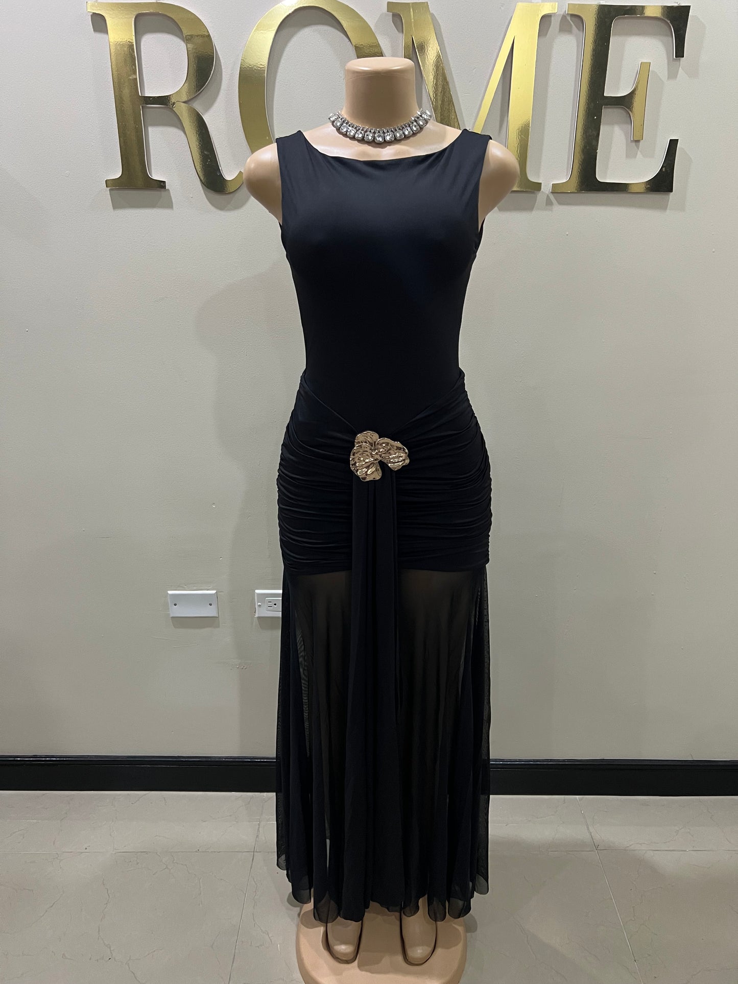 Nara Backless Petal Dress (Black)