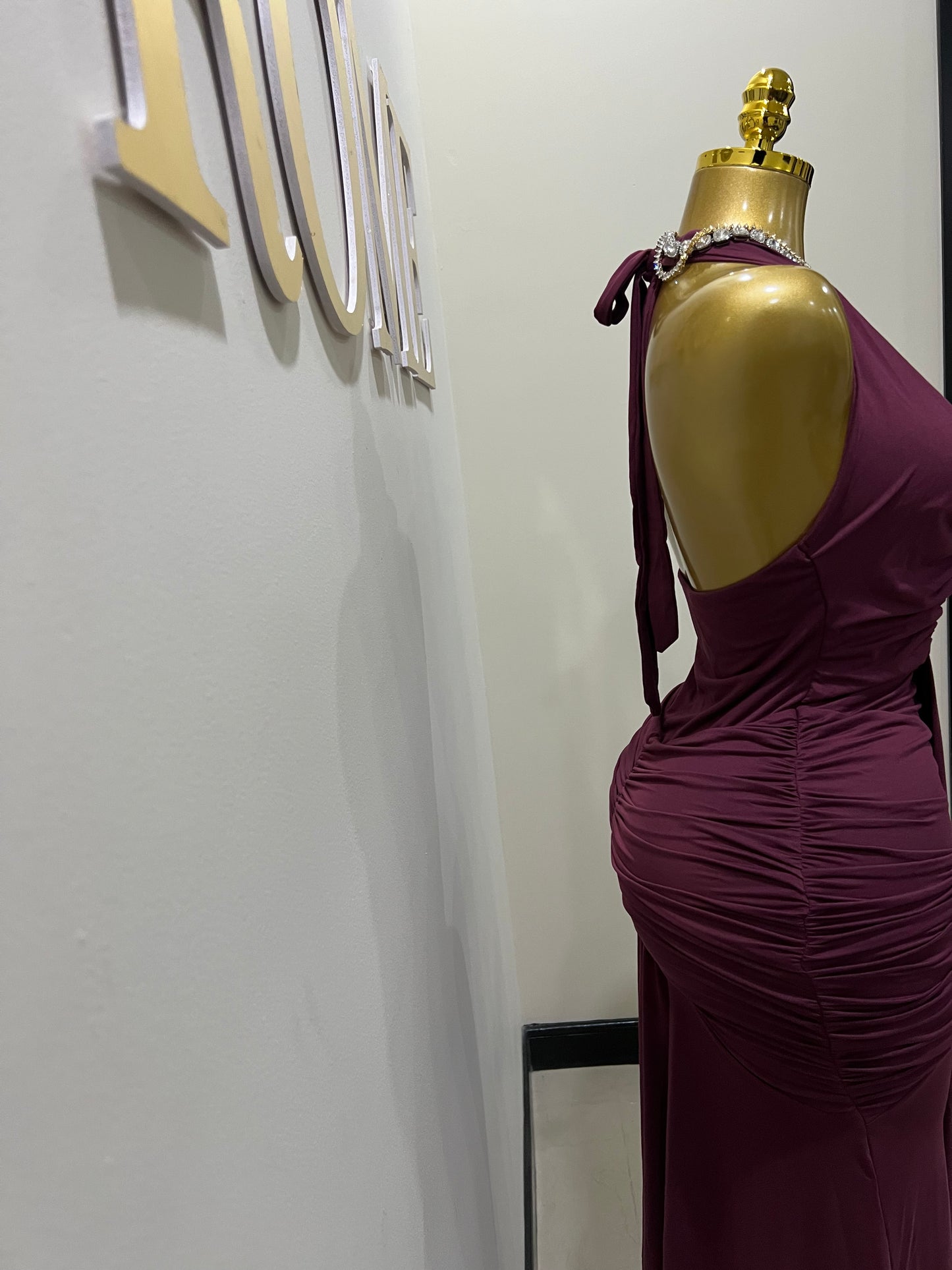 Chinelle Nara Halter Dress (Burgundy)