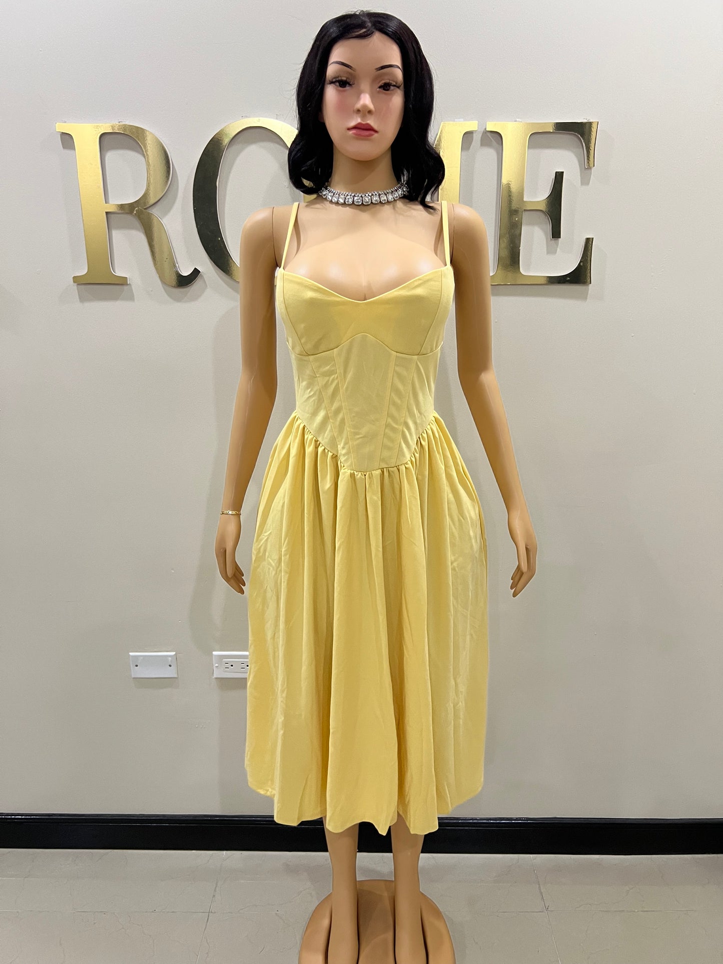 Daisy Diana Dress (Pale Yellow)