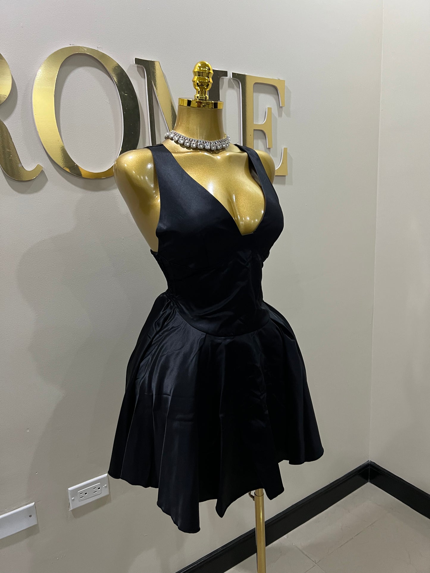 Tara Diana Dress (Black)