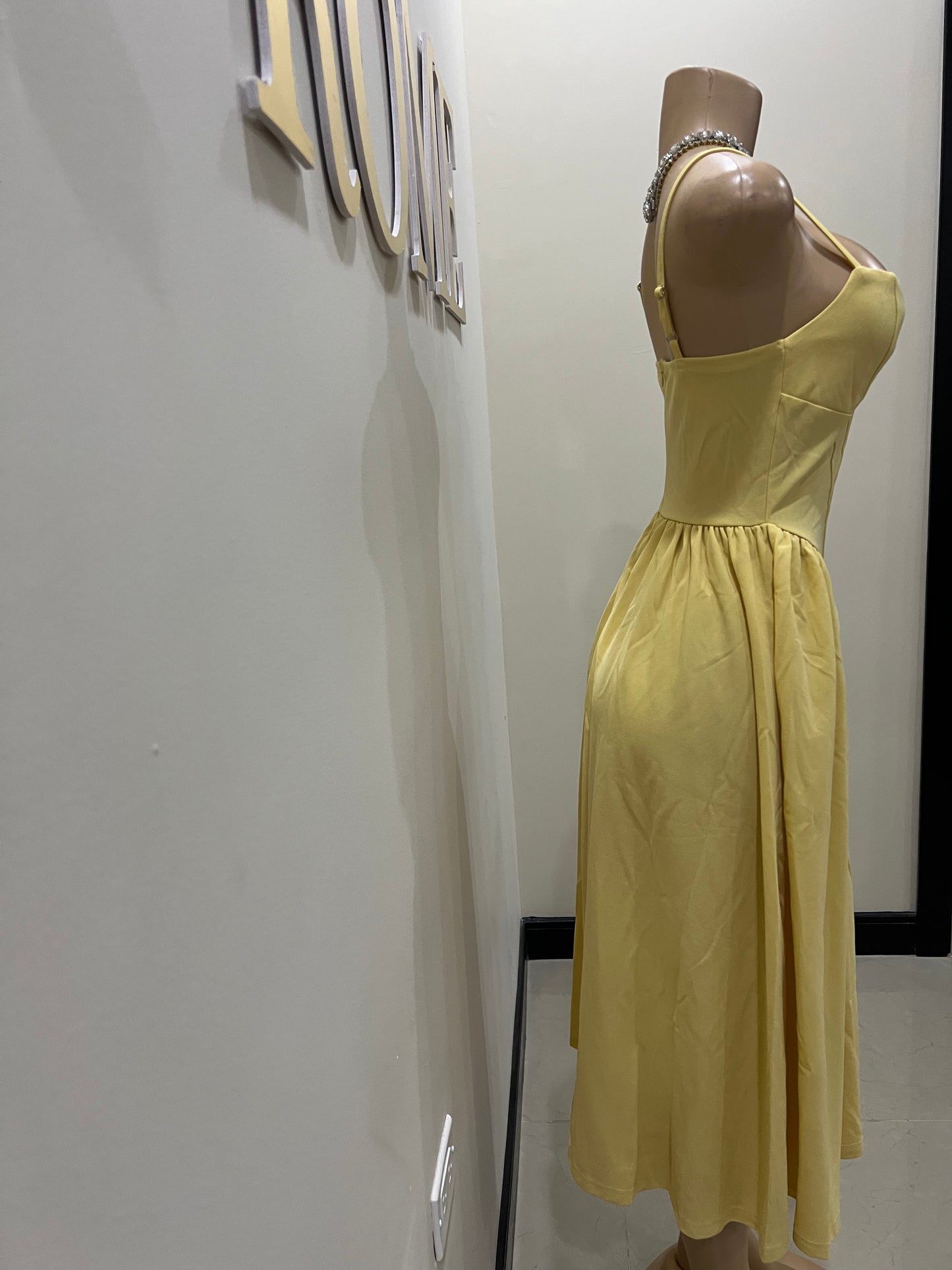 Daisy Diana Dress (Pale Yellow)