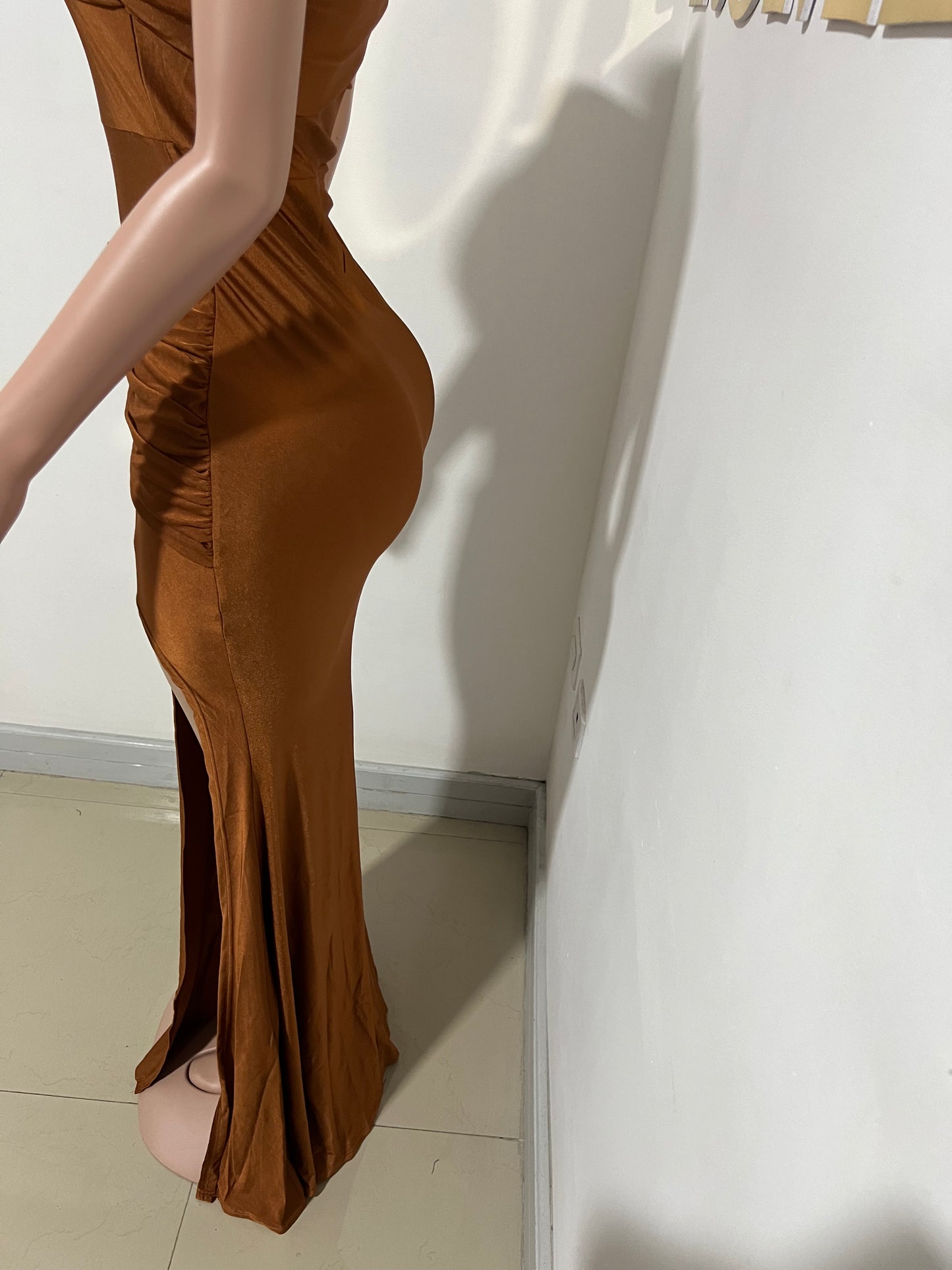 Kerry One Shoulder Dress 2 (Brown)