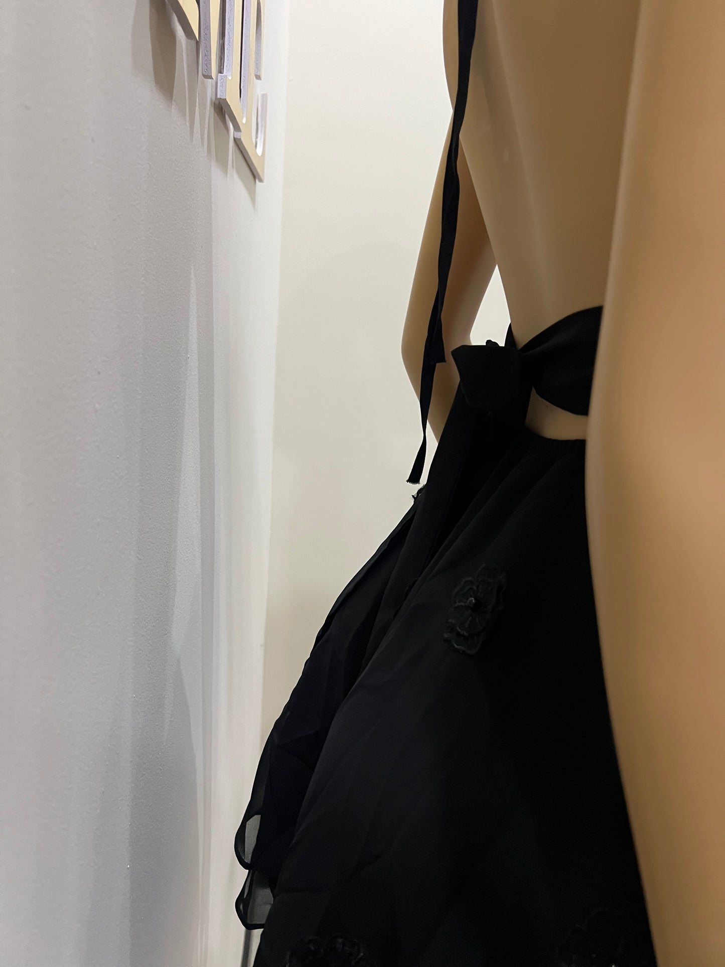 Rumi Petal Dress (Black)