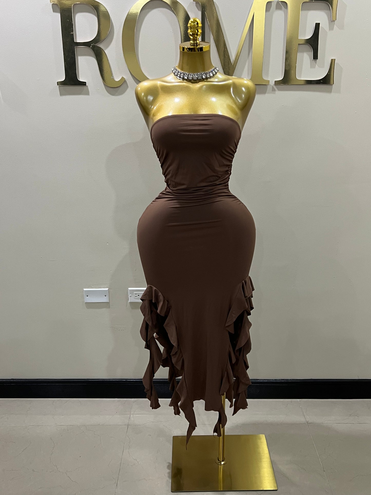 Nia Ruffle Dress (Brown)