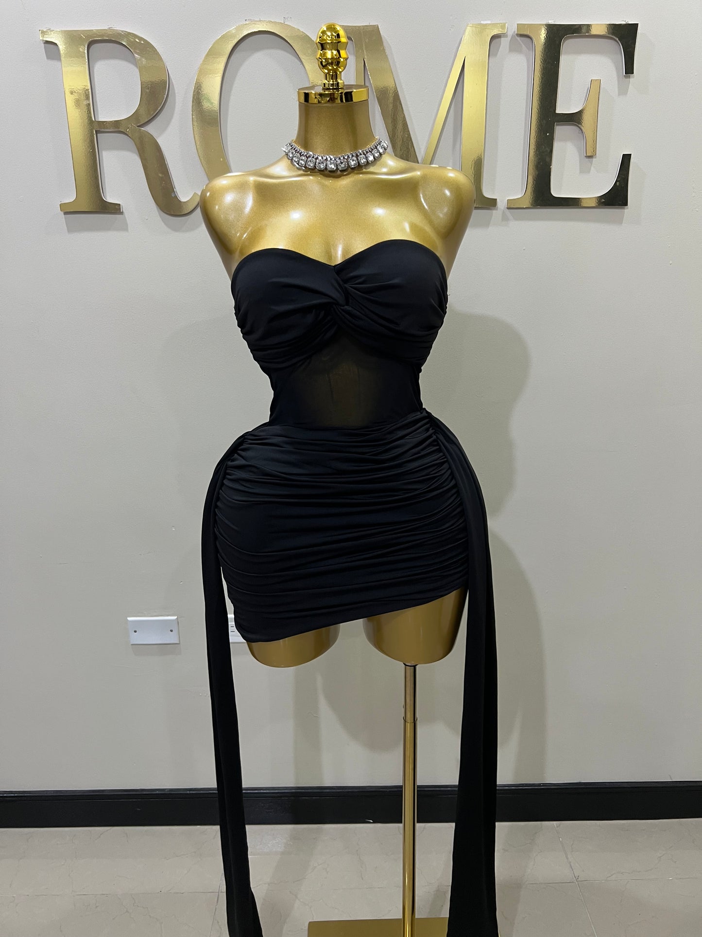 Sweetheart Nara Short Dress (Black)