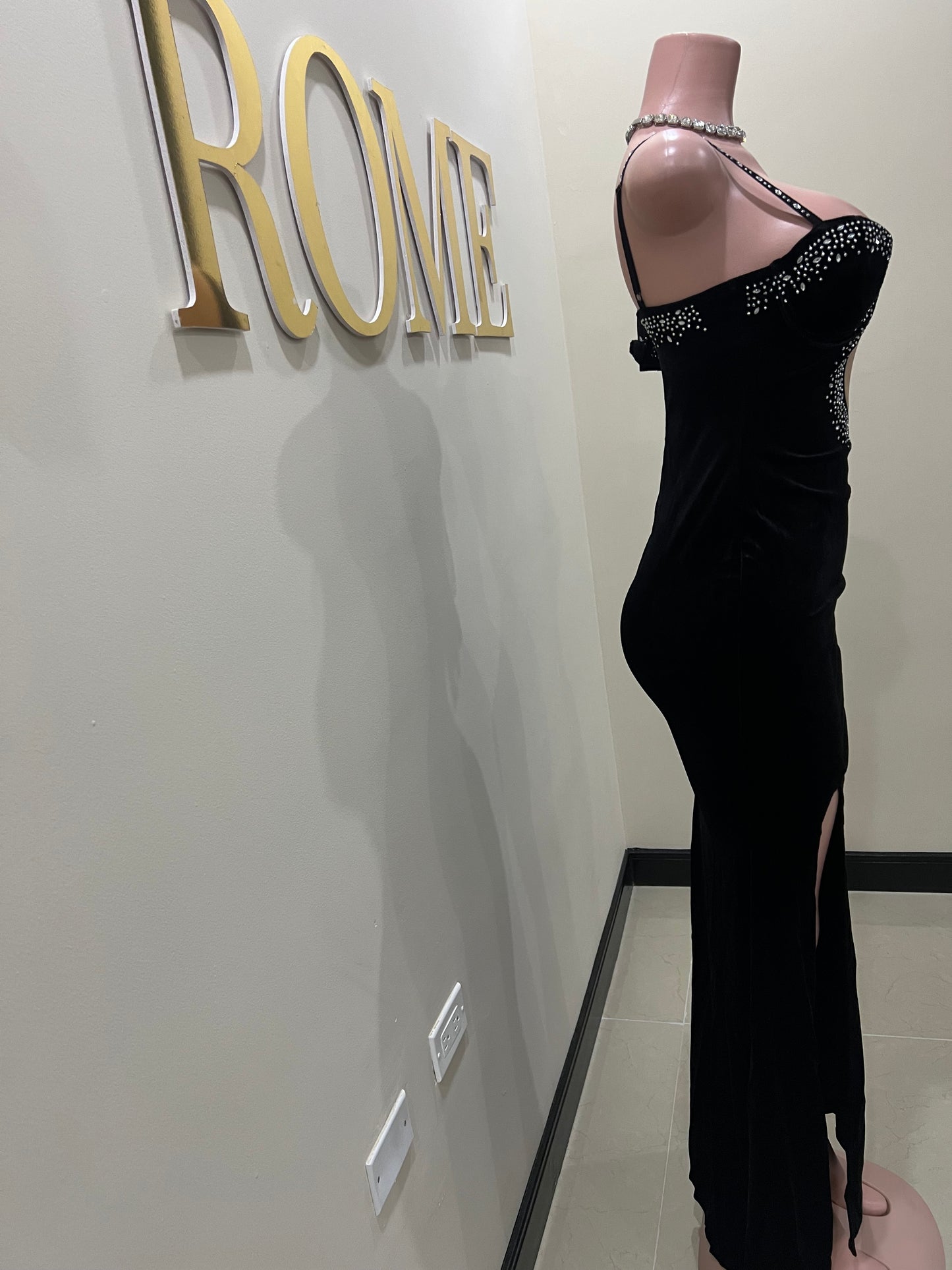 Beth Crystal Dress with Gloves (Black)