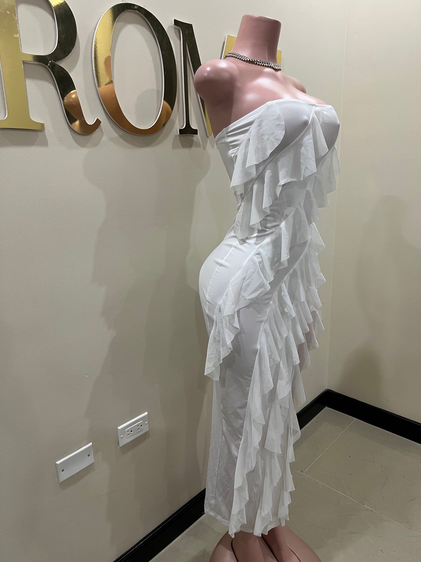 Chelsea Ruffle Dress (White)