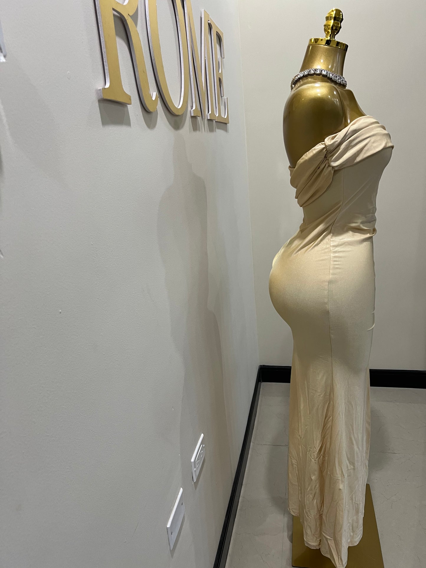 Kerry One Shoulder Dress (Soft Gold)