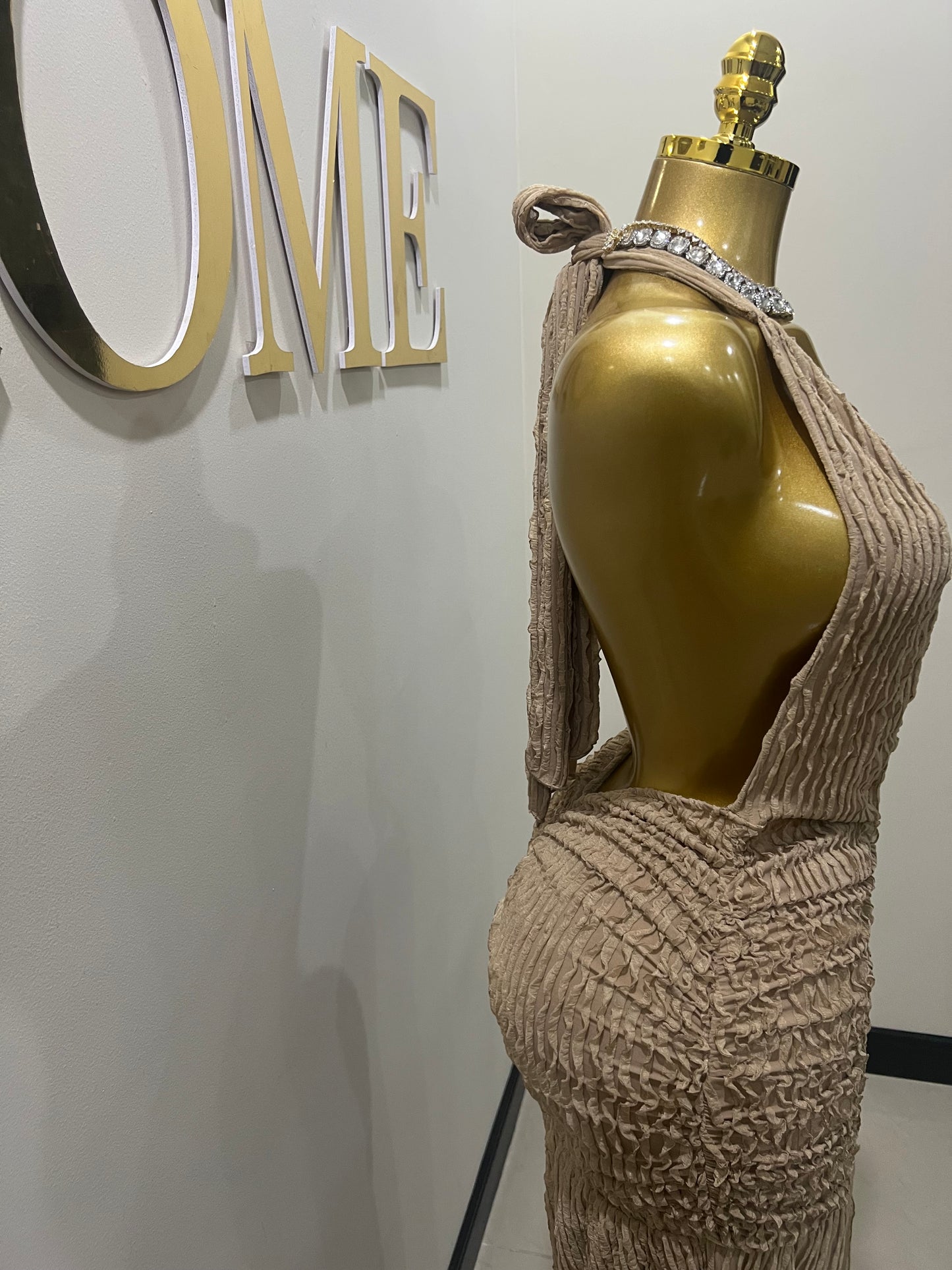 Lily Nara Halter Dress (Brown)