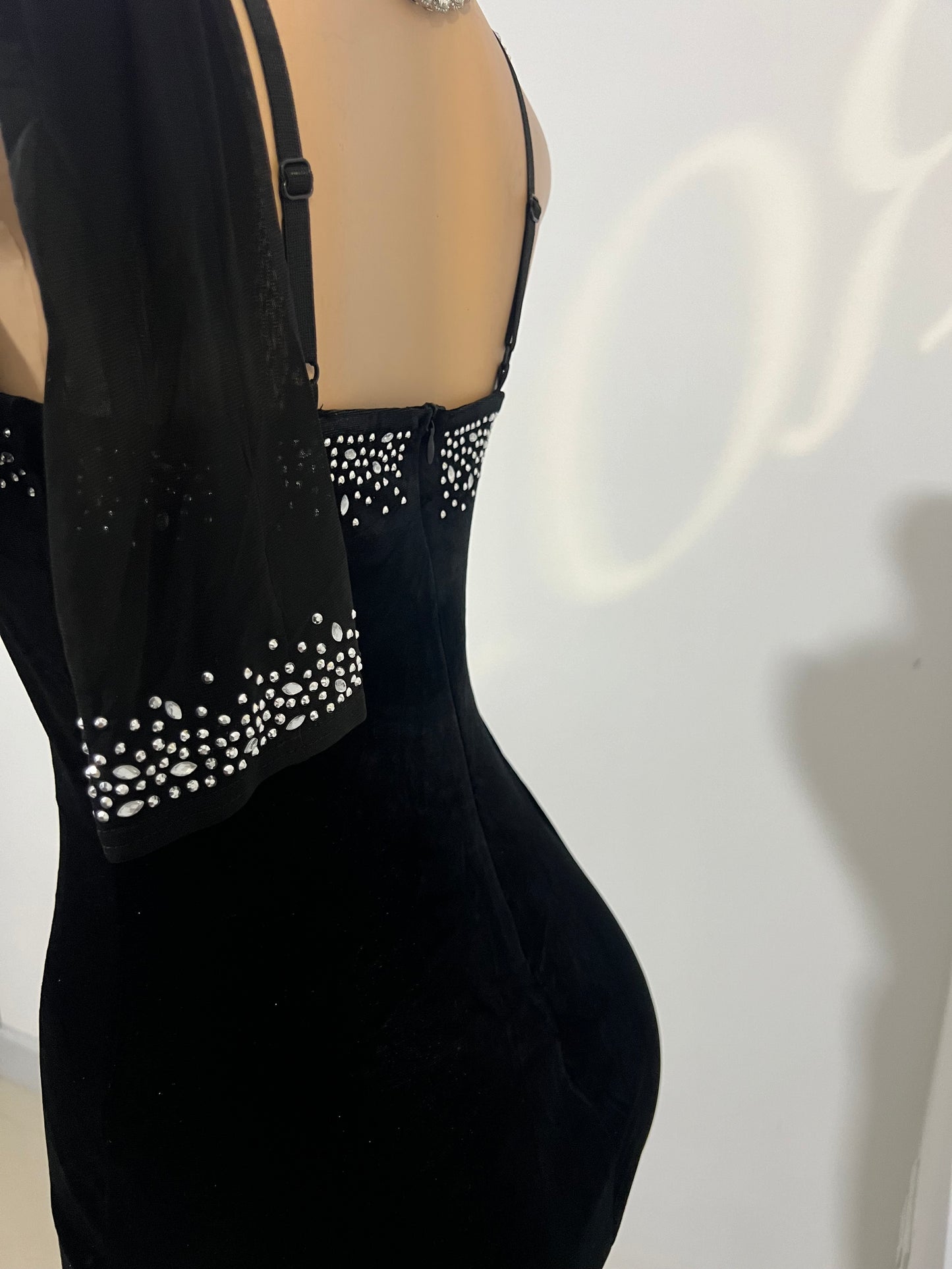 Beth Crystal Dress with Gloves (Black)