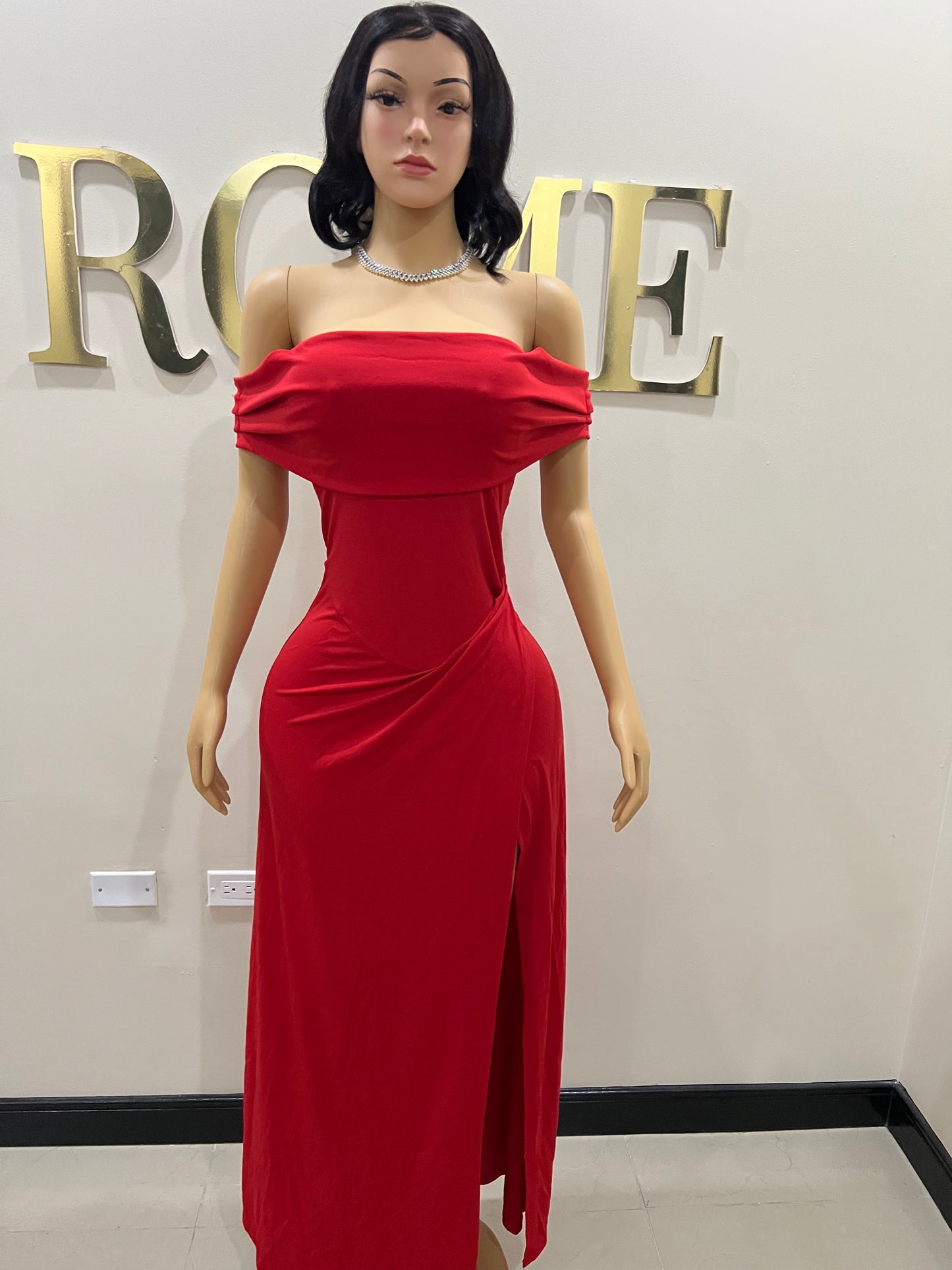Kerry Off Shoulder Dress (Red )