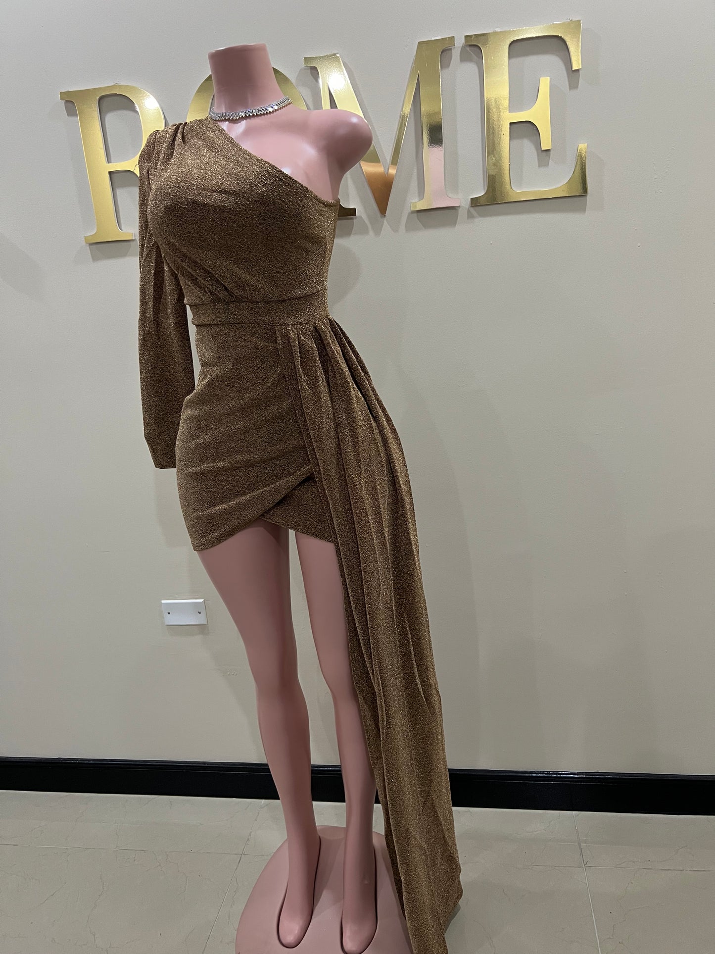 Allegra Elegant Short Dress (Brown)