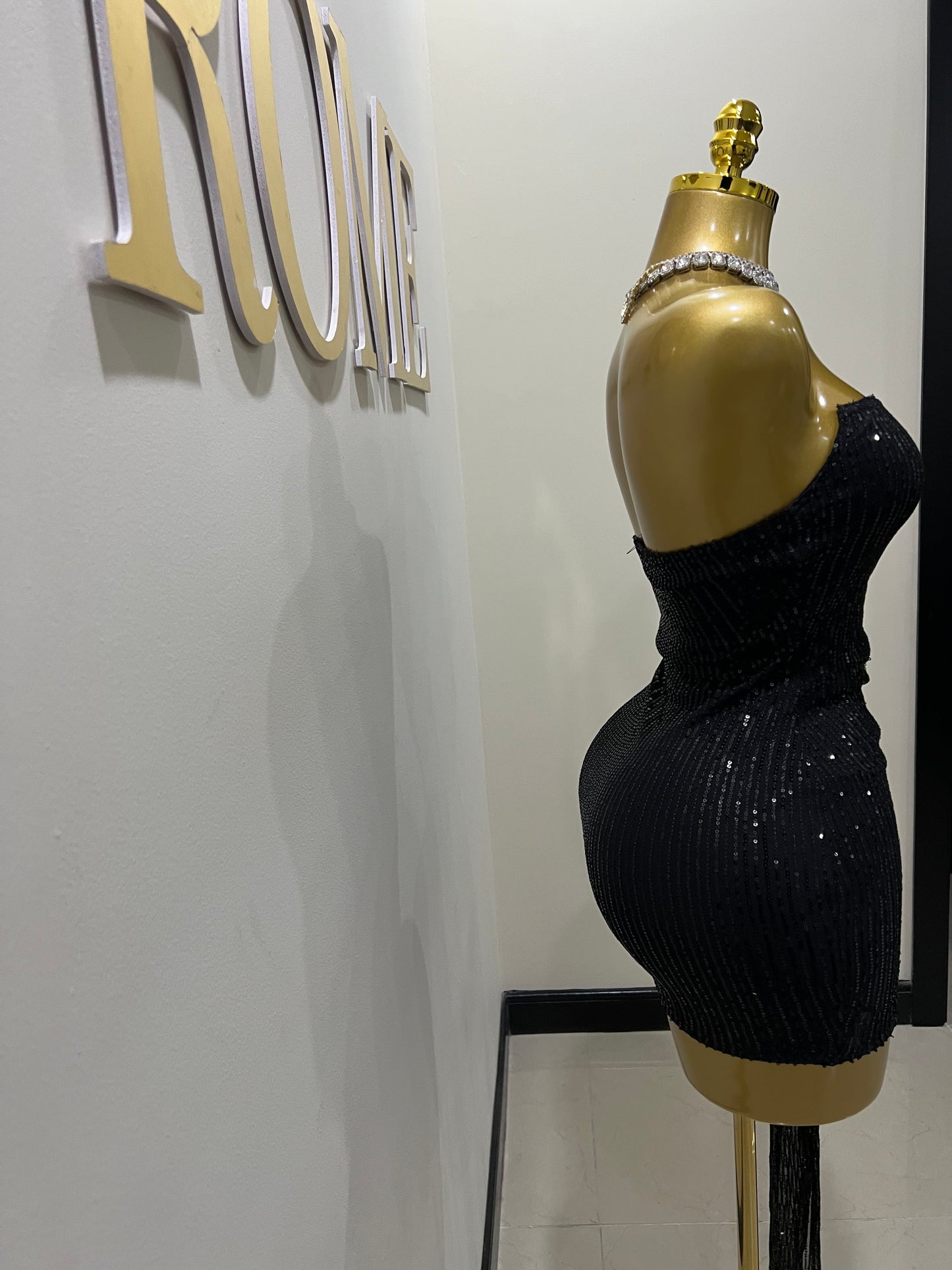 Tara Sequin Dress (Black)