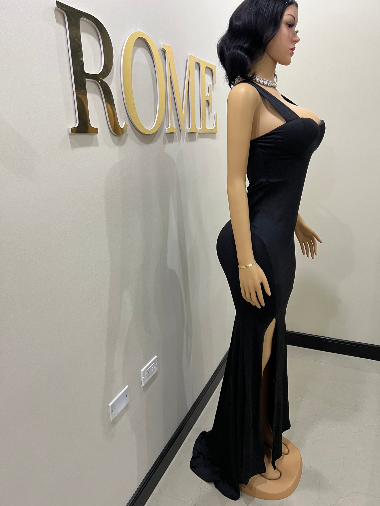 Kerry Ann Train Dress (Black)