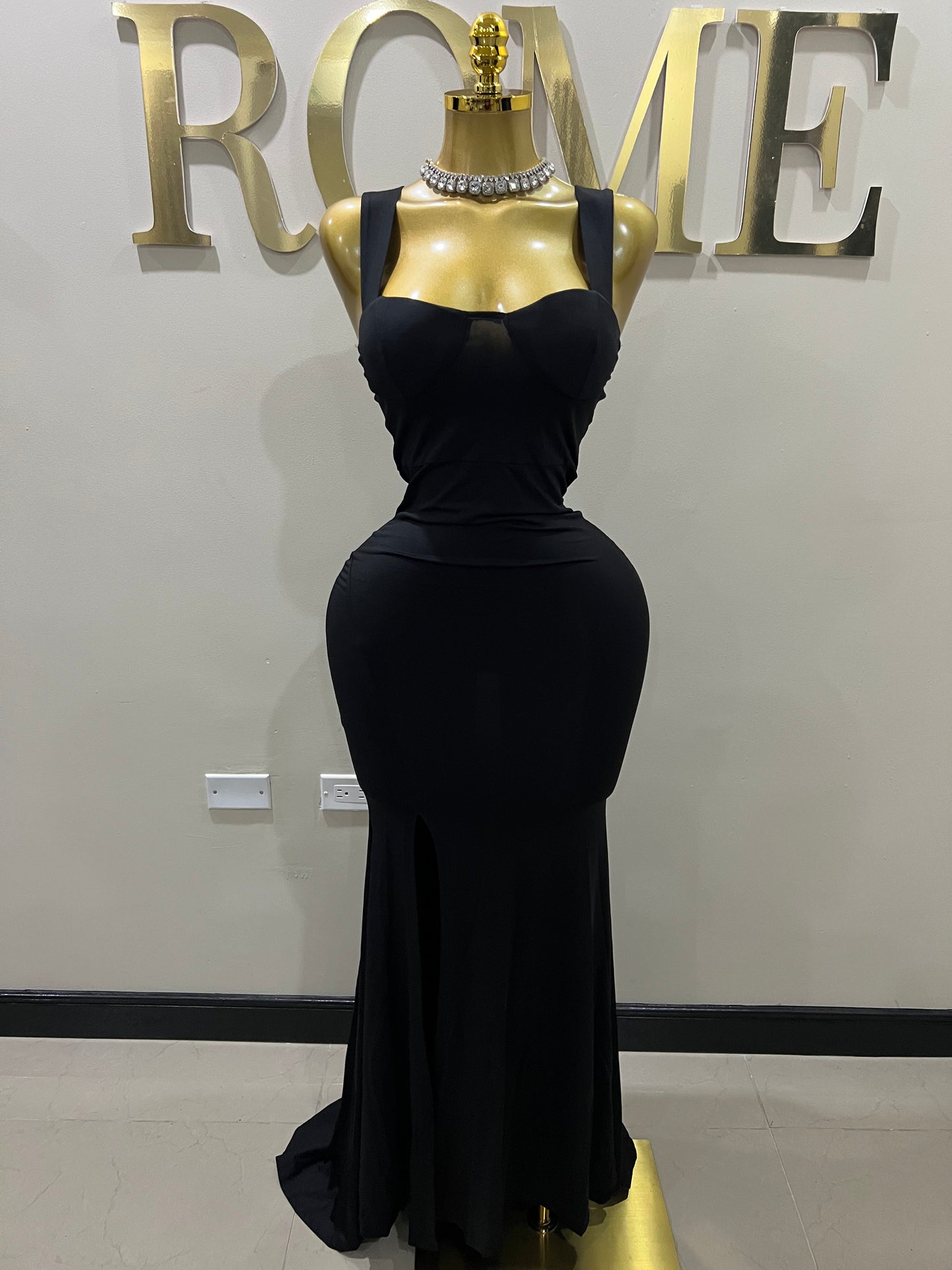 Kerry Ann Train Dress (Black)