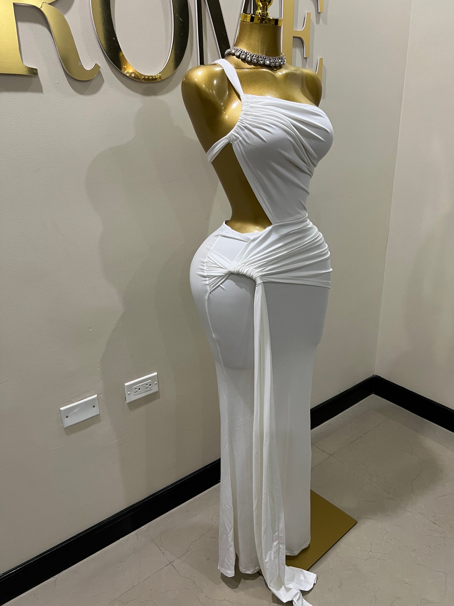 Emma Giselle Dress (White)