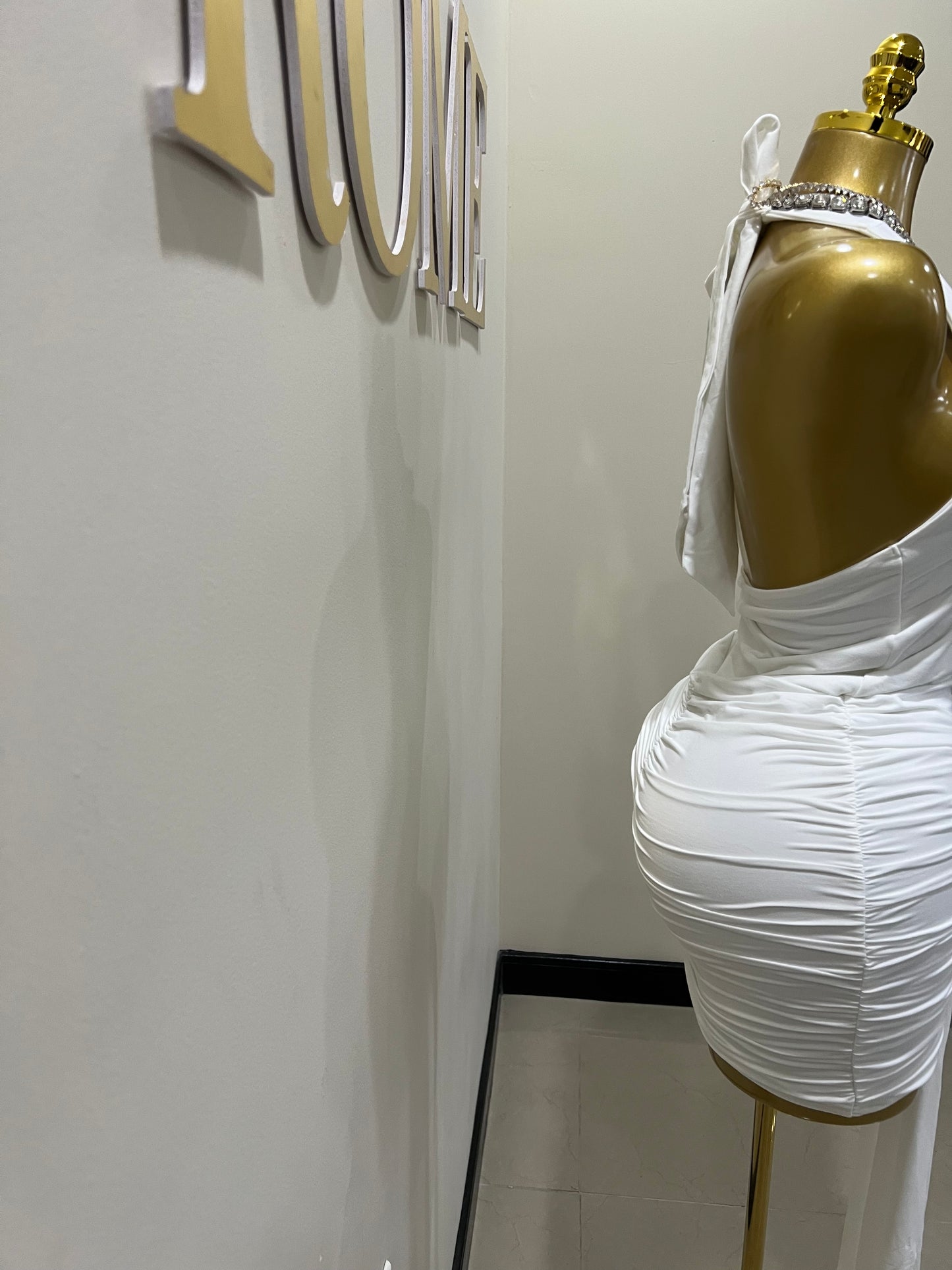 Nara Petal Short Dress (White)