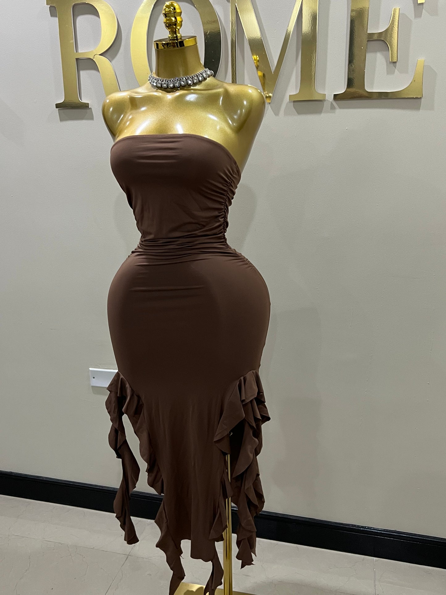 Nia Ruffle Dress (Brown)