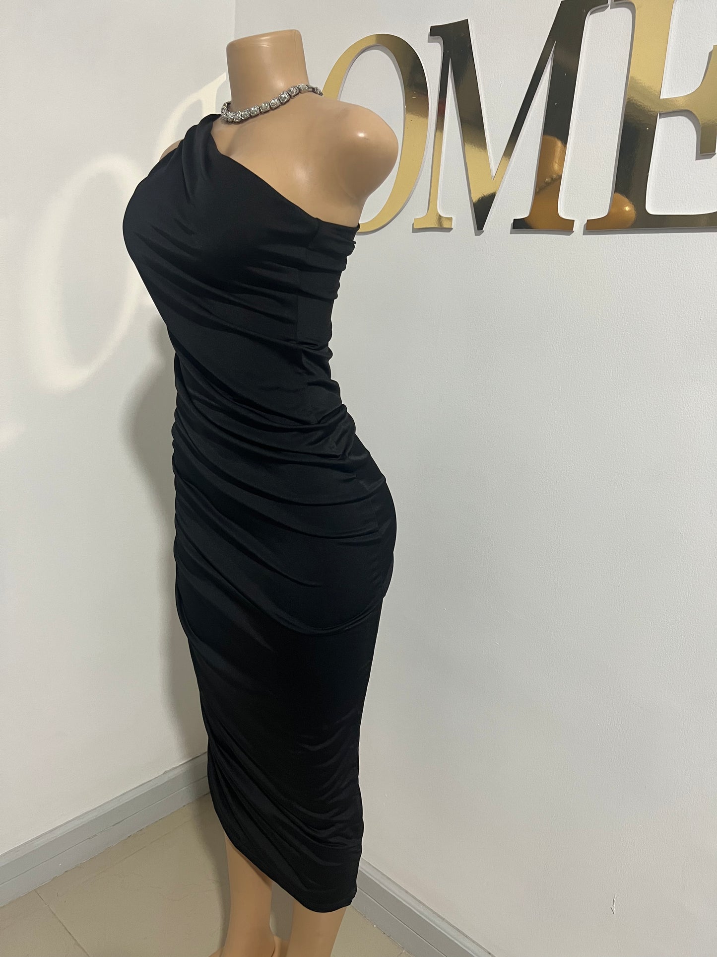 Porsha One Shoulder Dress (Black)