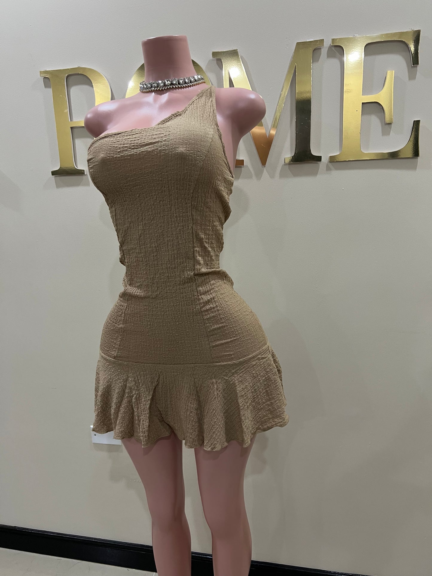Beth Peony Dress (Brown)