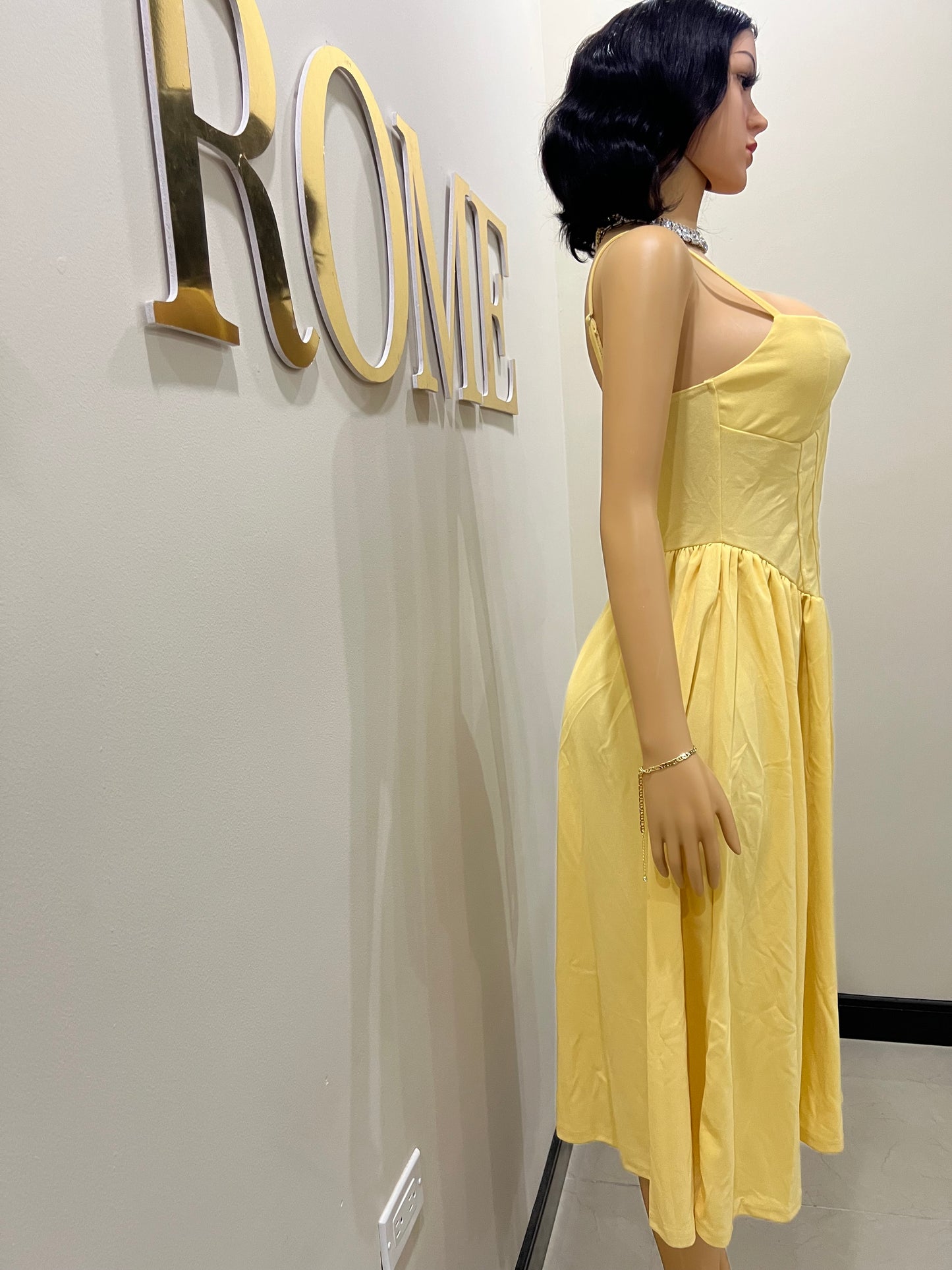 Daisy Diana Dress (Pale Yellow)