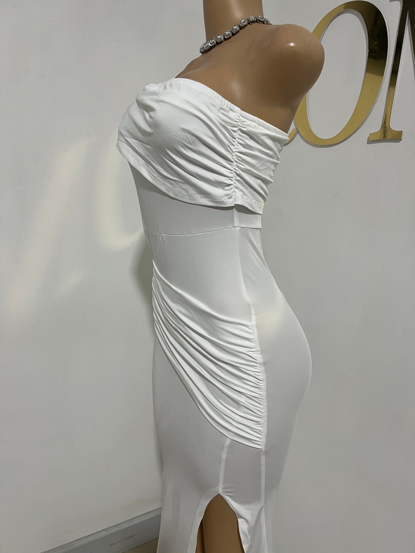 Kerry One Shoulder Vibe Dress (White)