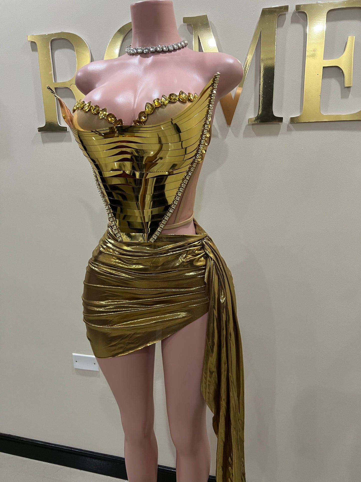 Sky Gemstone Skirt Set (Gold)