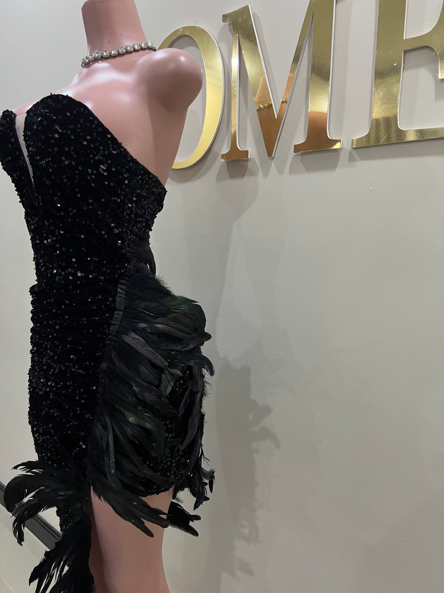 Octavia Iridescent Feather Dress (Black)