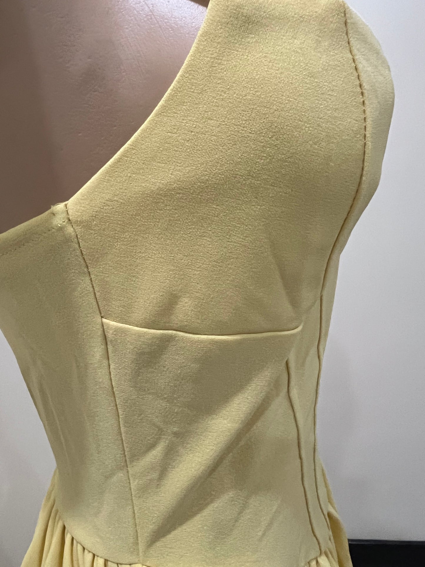 Daisy Diana Dress (Pale Yellow)
