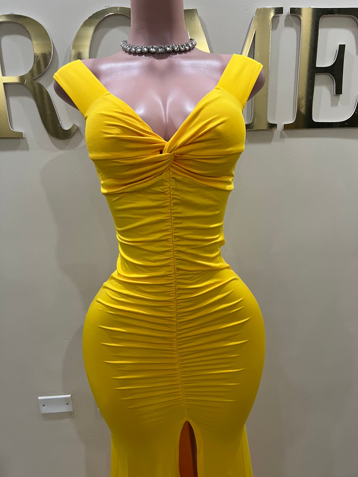 Kerry Elle Train Dress (Yellow)