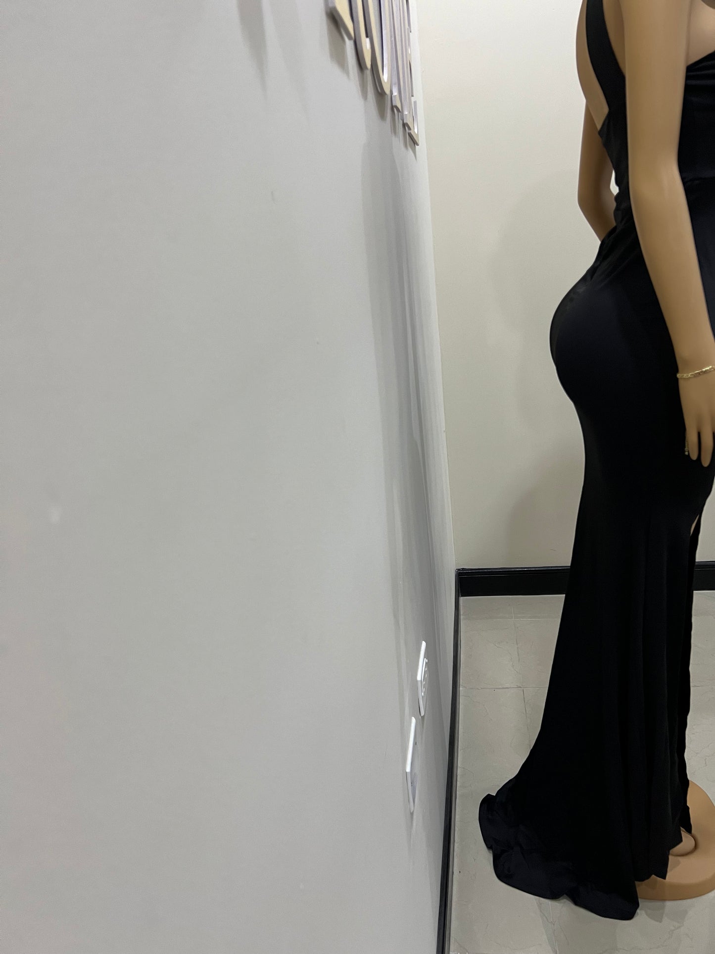 Kerry Ann Train Dress (Black)