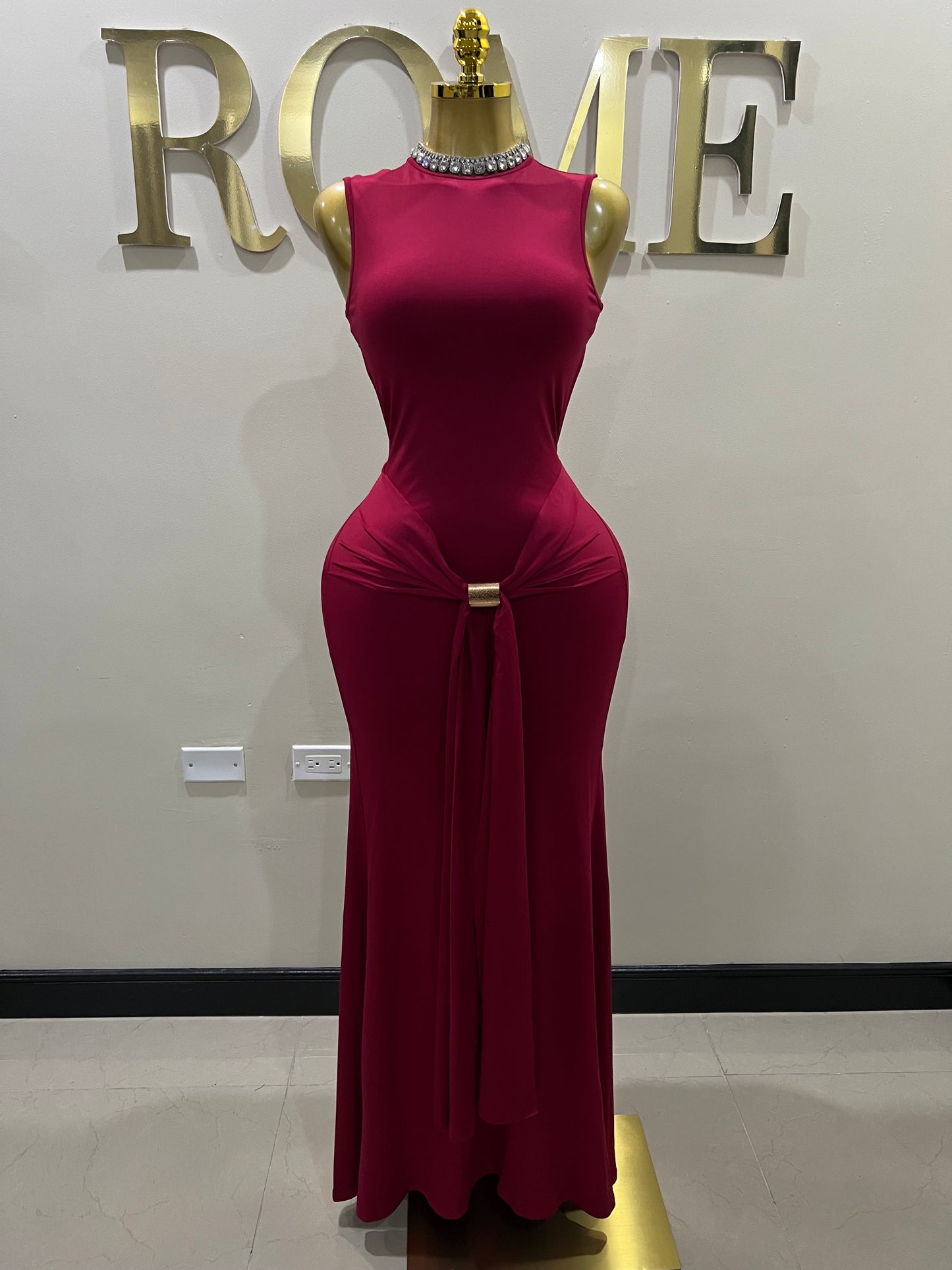 Hailey Backless Dress (Burgundy)