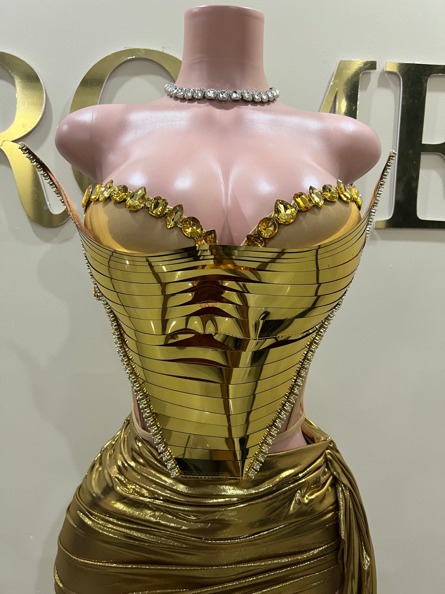 Sky Gemstone Skirt Set (Gold)