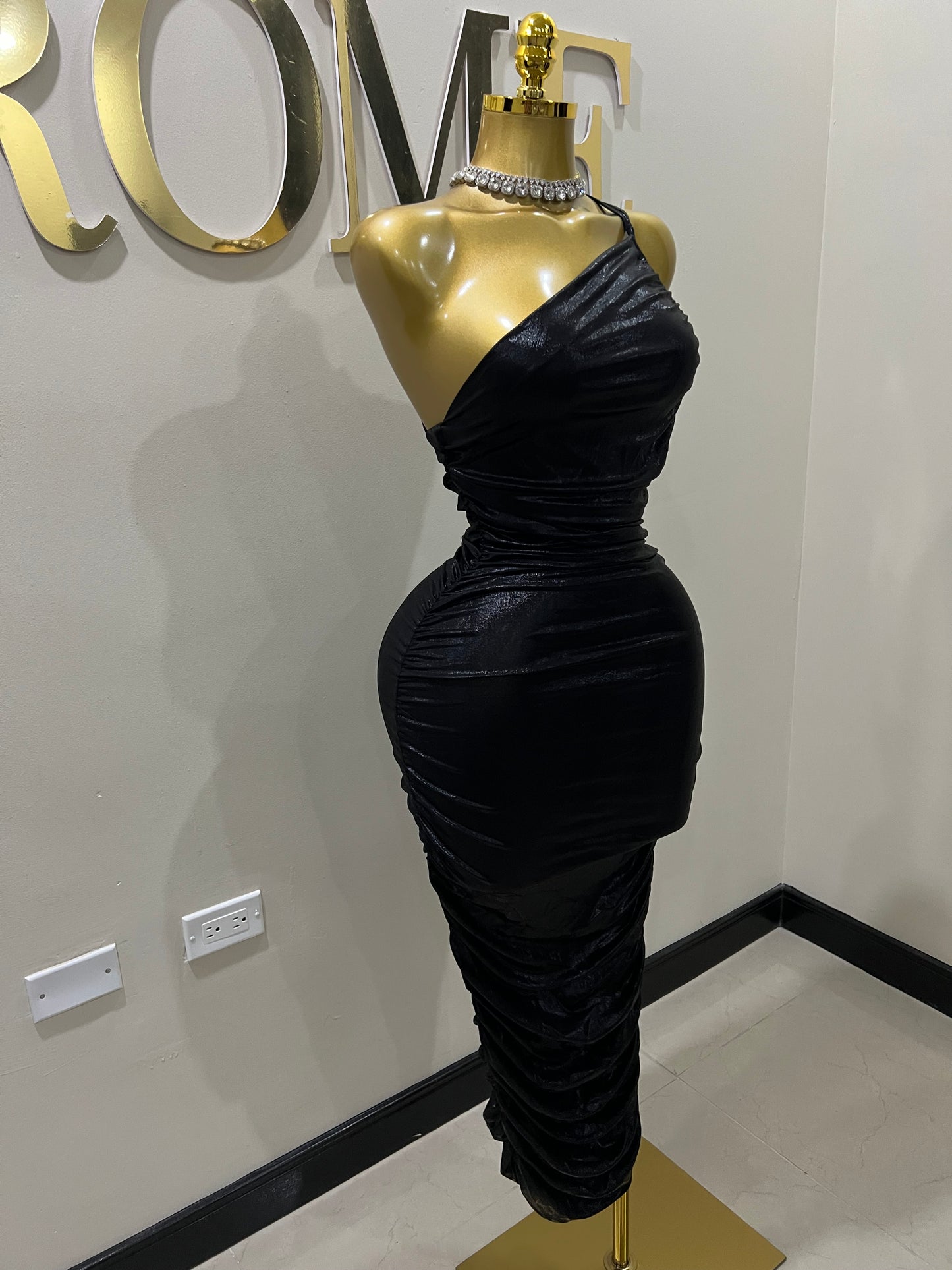 Tessa Moira Rouched Dress (Black)