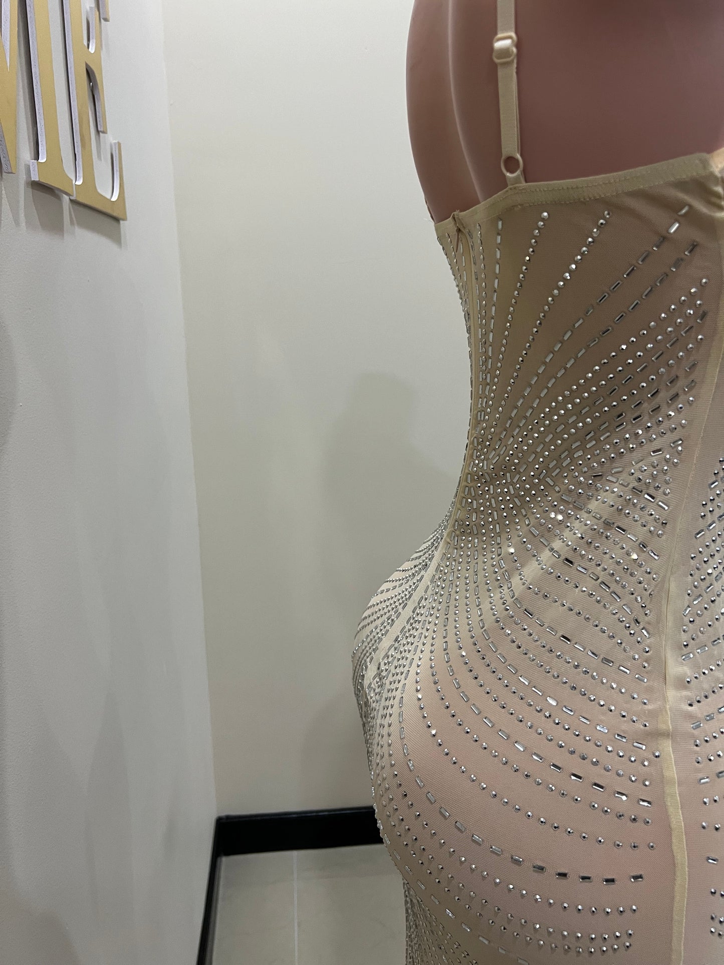 Gianna Medusa Dress (Nude)