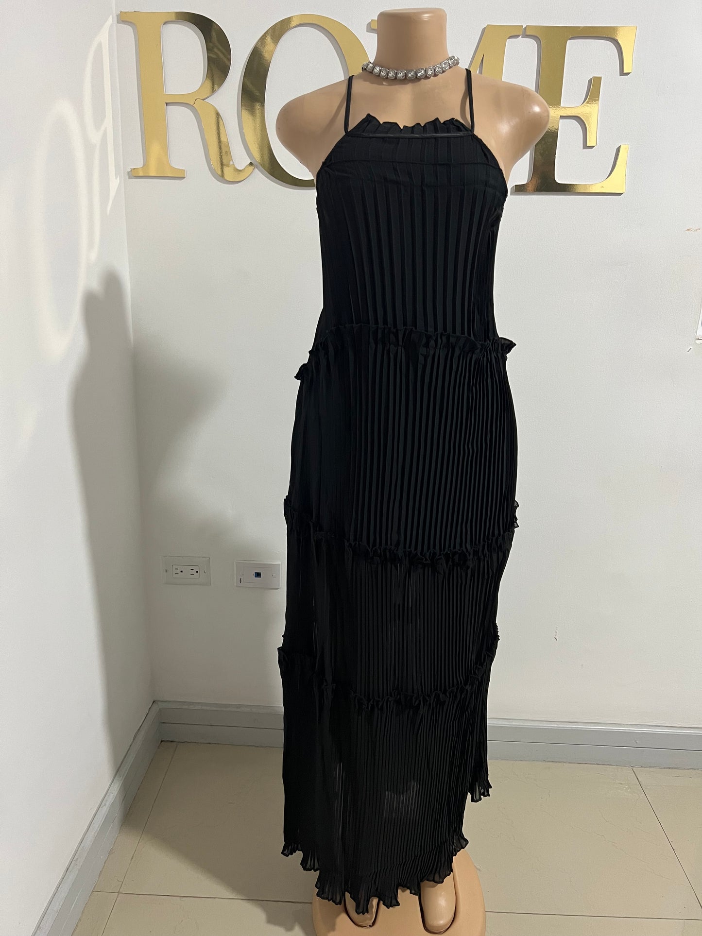 Mina Maxi Dress (Black)