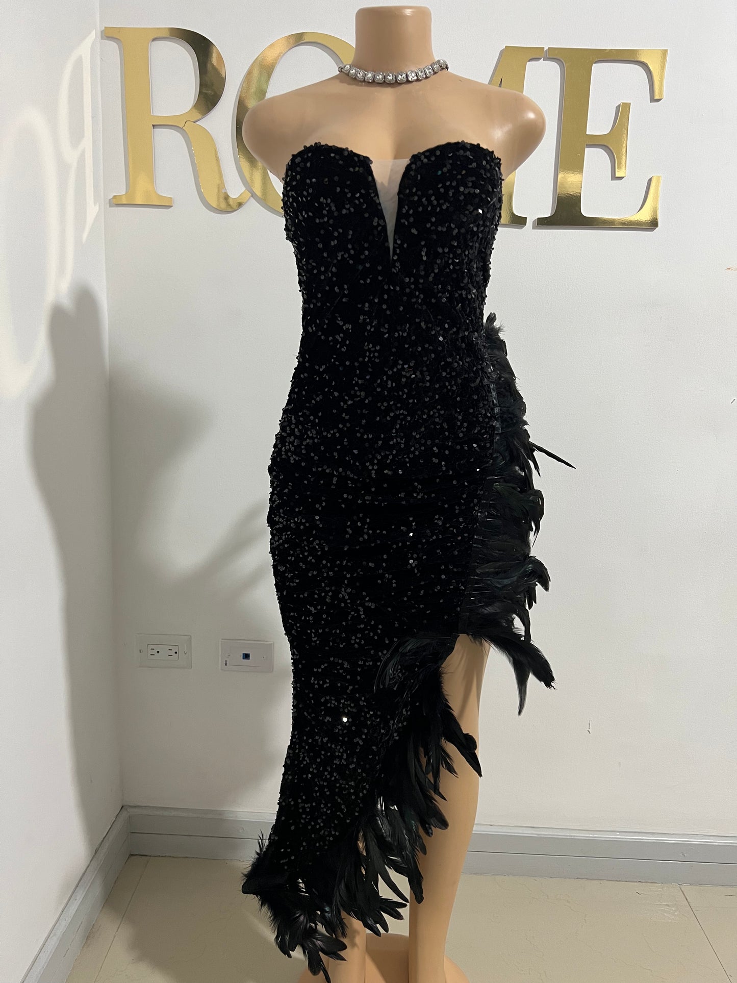 Octavia Iridescent Feather Dress (Black)