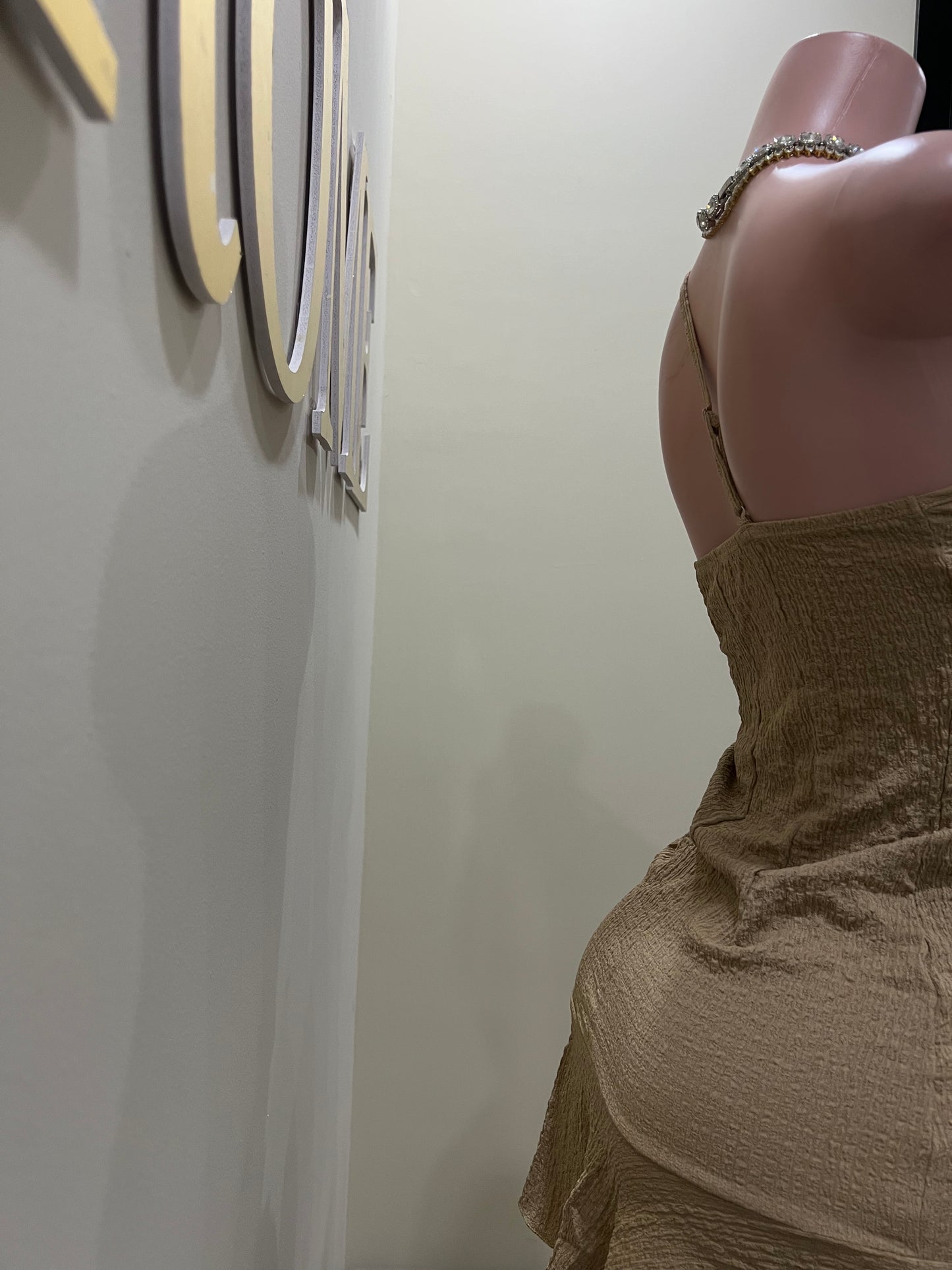 Beth Peony Dress (Brown)