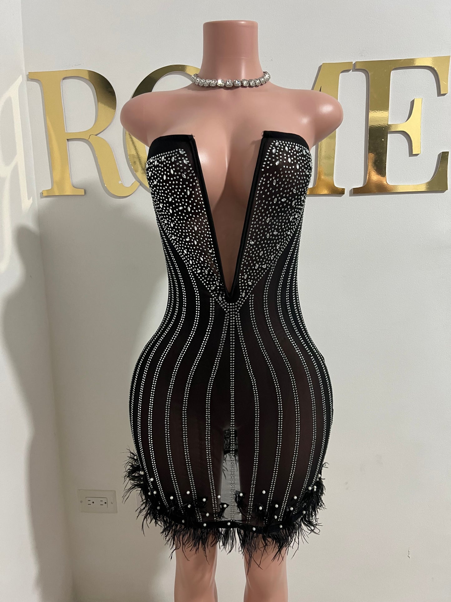 Elle Crystal Dress (Black)