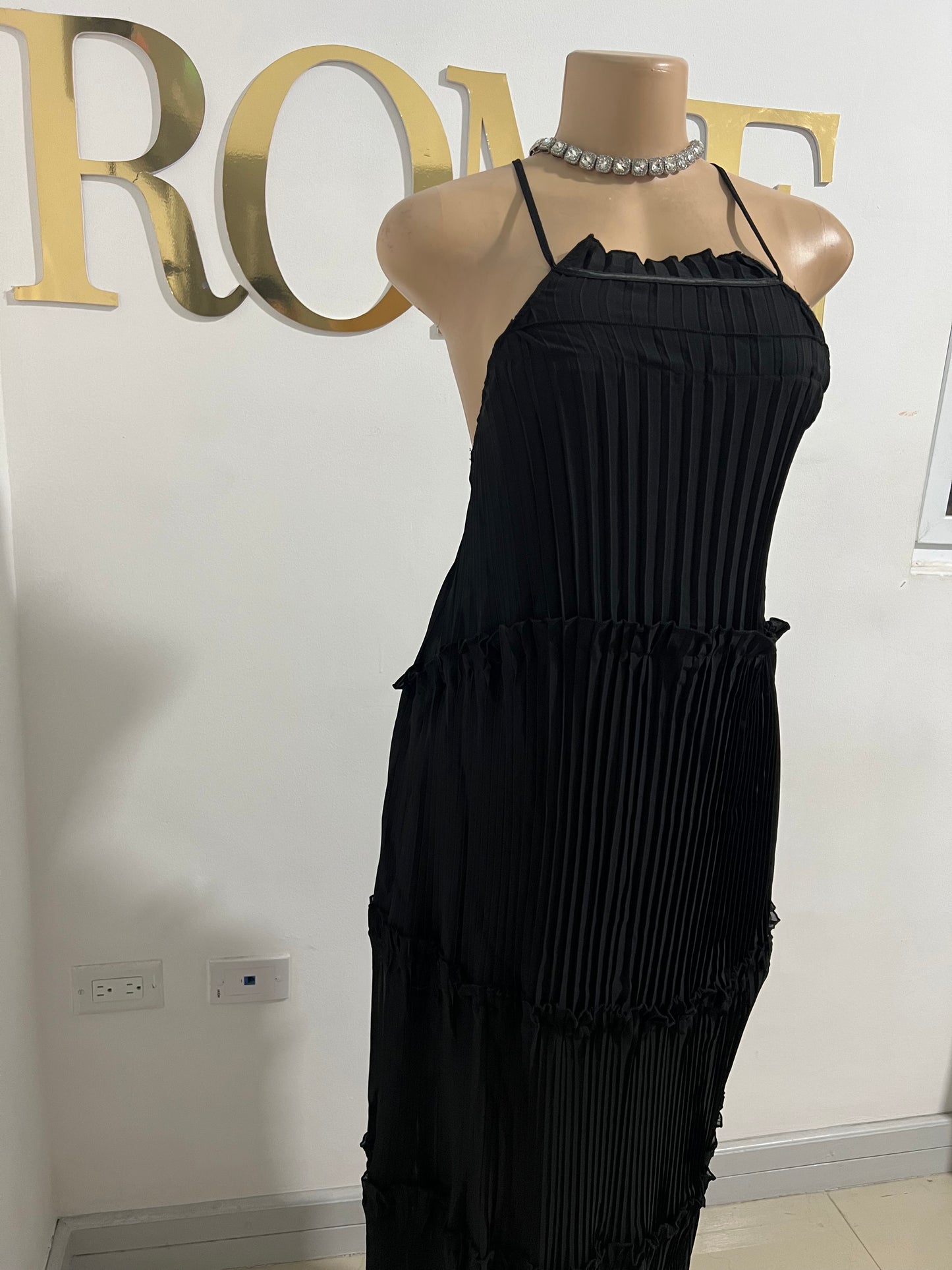 Mina Maxi Dress (Black)