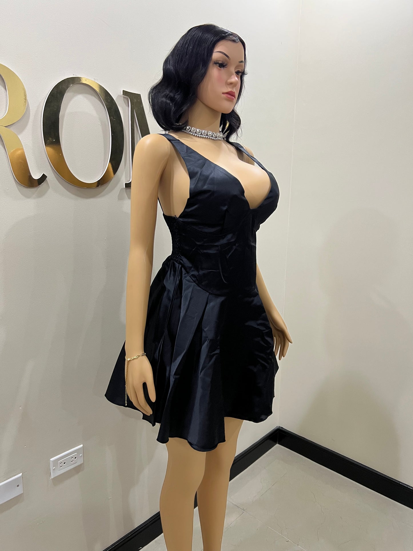 Tara Diana Dress (Black)