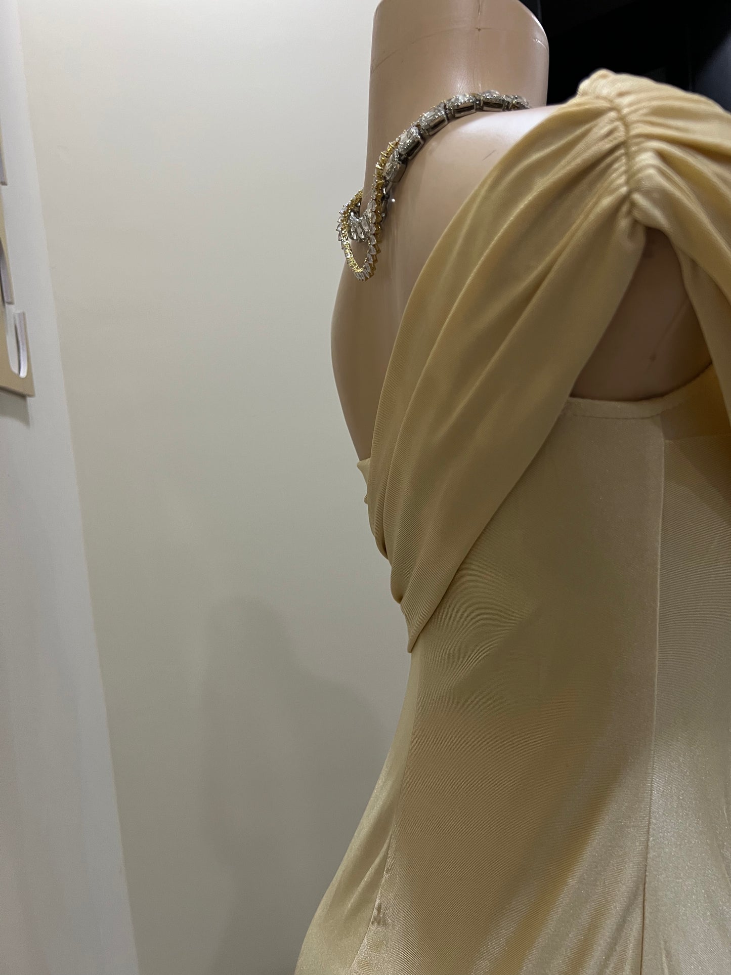 Kerry One Shoulder Dress (Soft Gold)