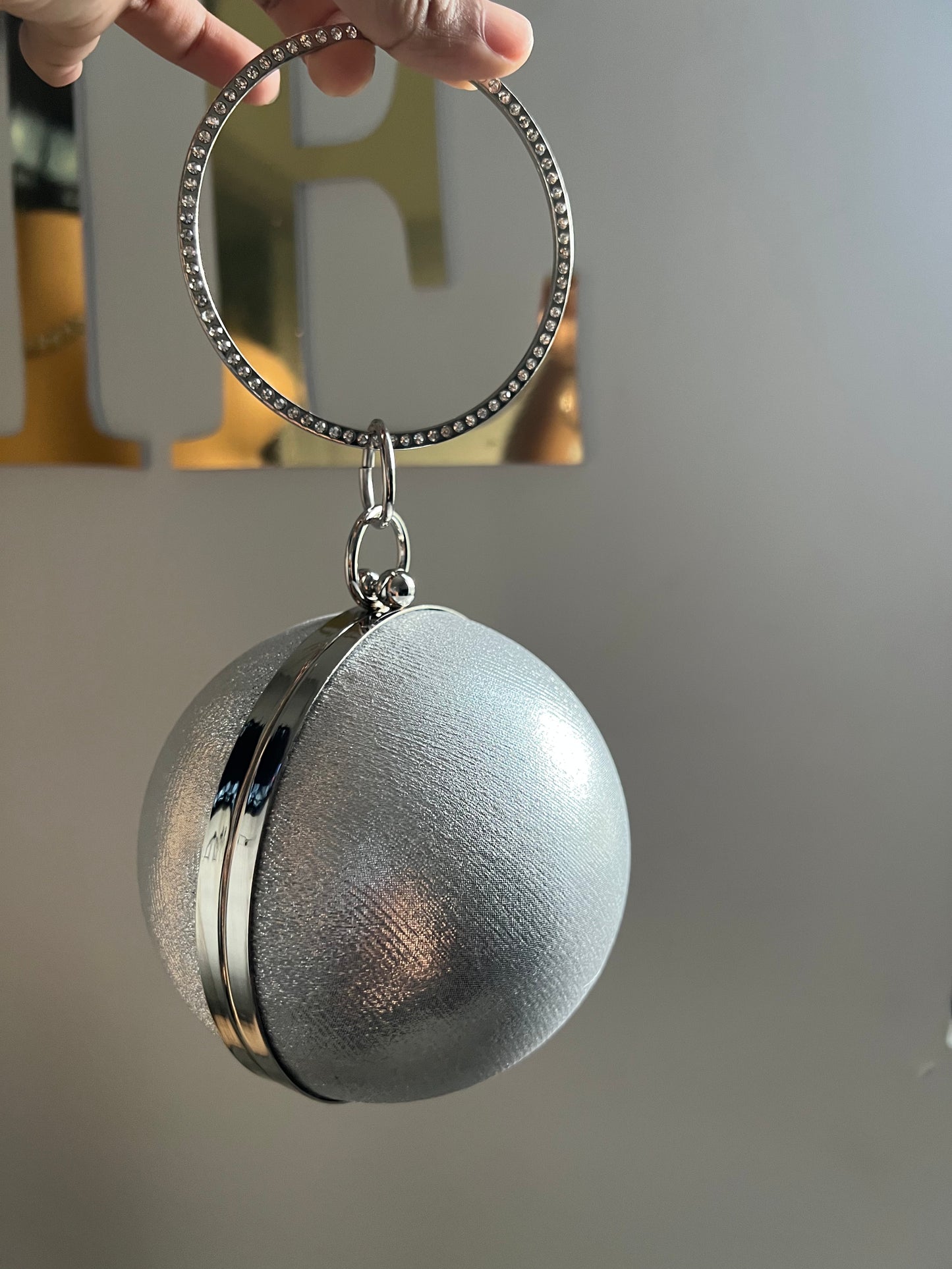 Amy Round Bag (Silver)