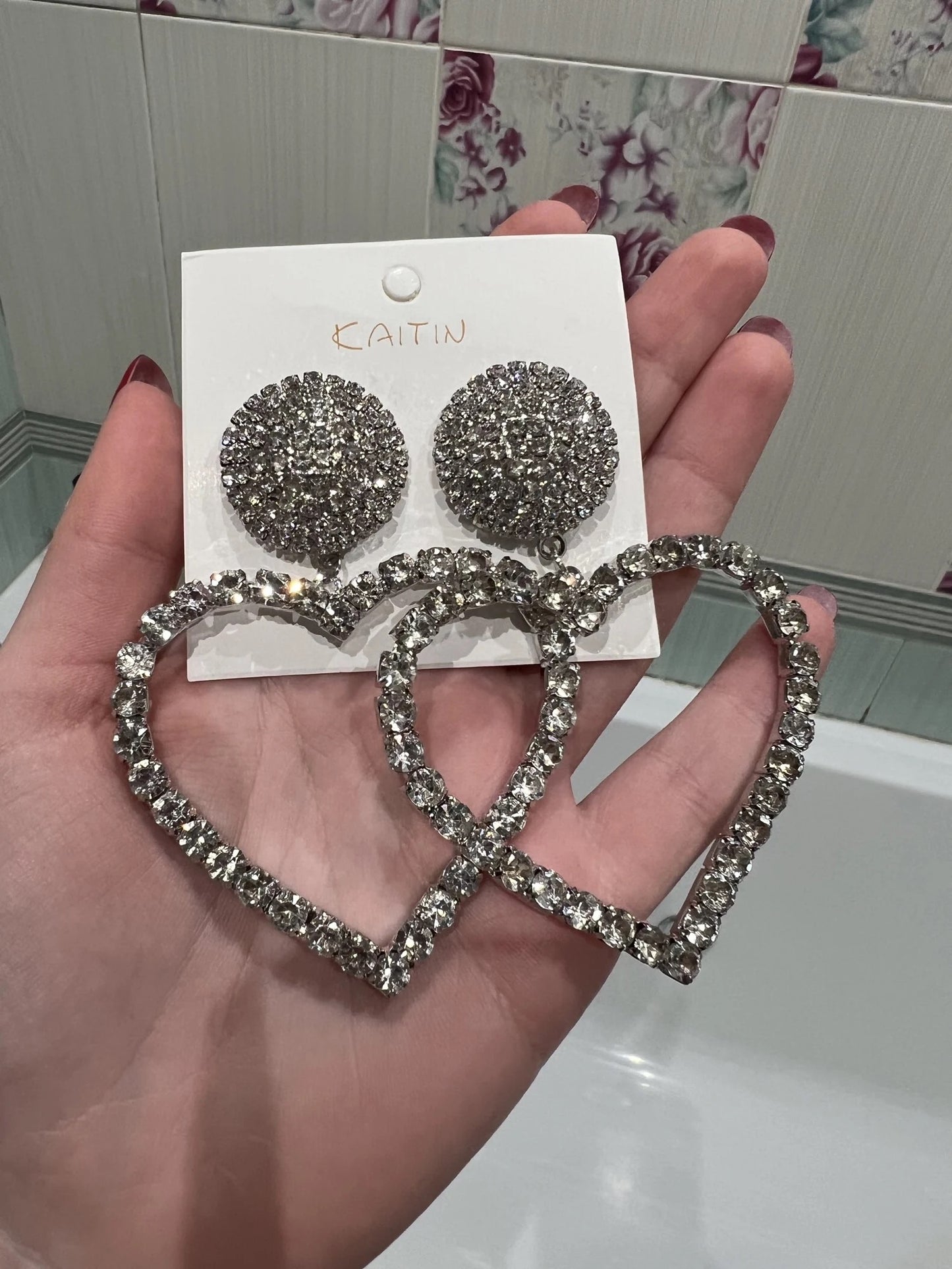 Glamorous Heart Crystal Earrings (Silver)