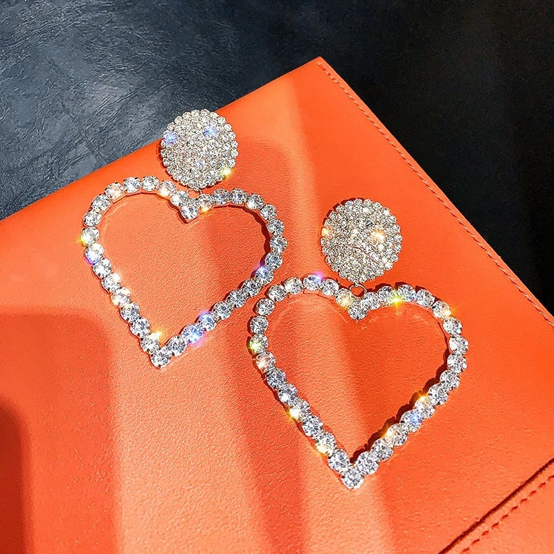 Glamorous Heart Crystal Earrings (Silver)