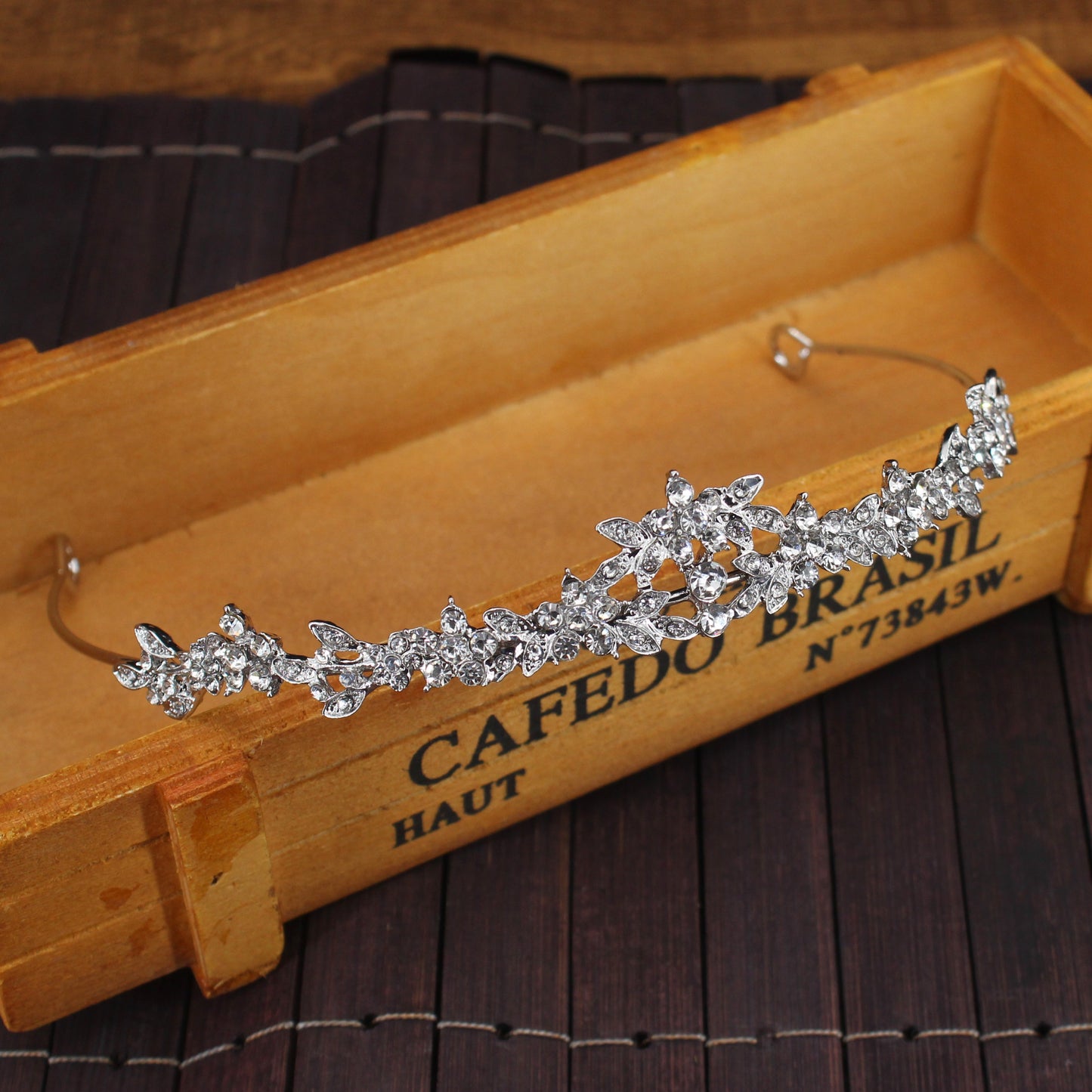Aubrey Crystal Tiara (Silver)